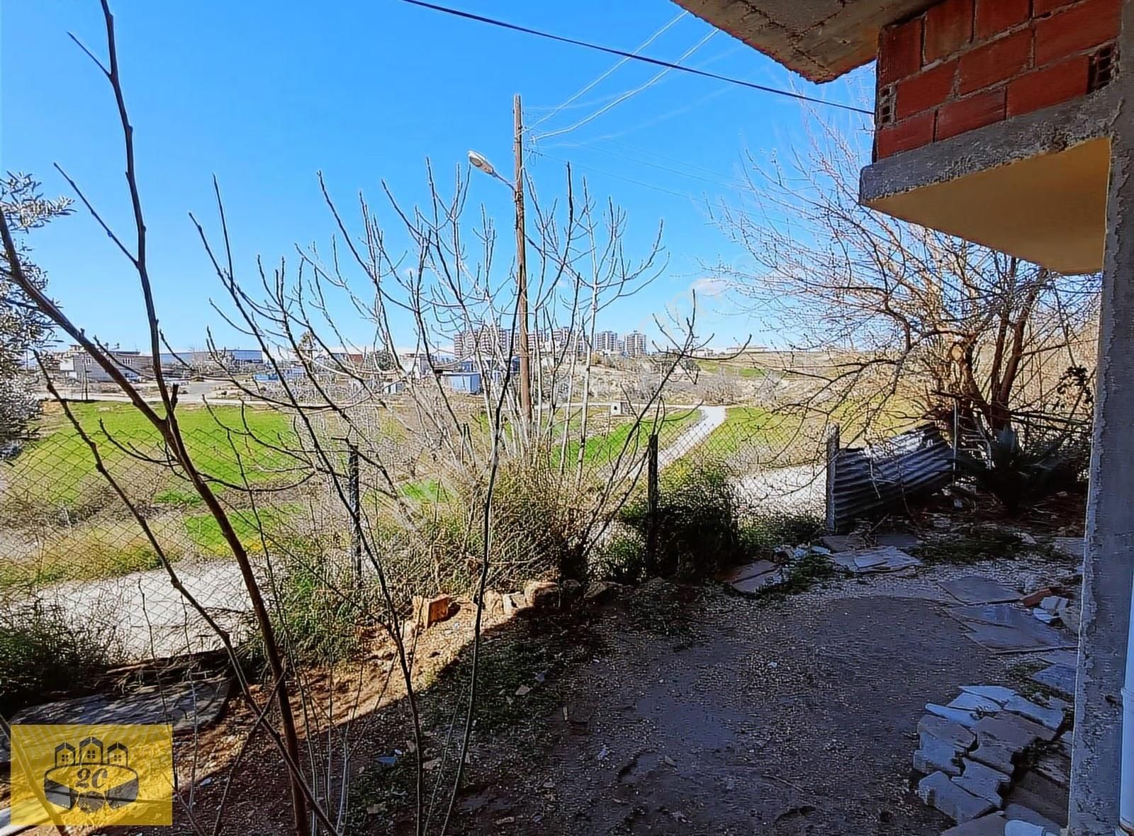 Esentepe Mah. Bahçeli 2+1 Kapalı Mutfak Kiralık Müstakil Ev - Görsel 11