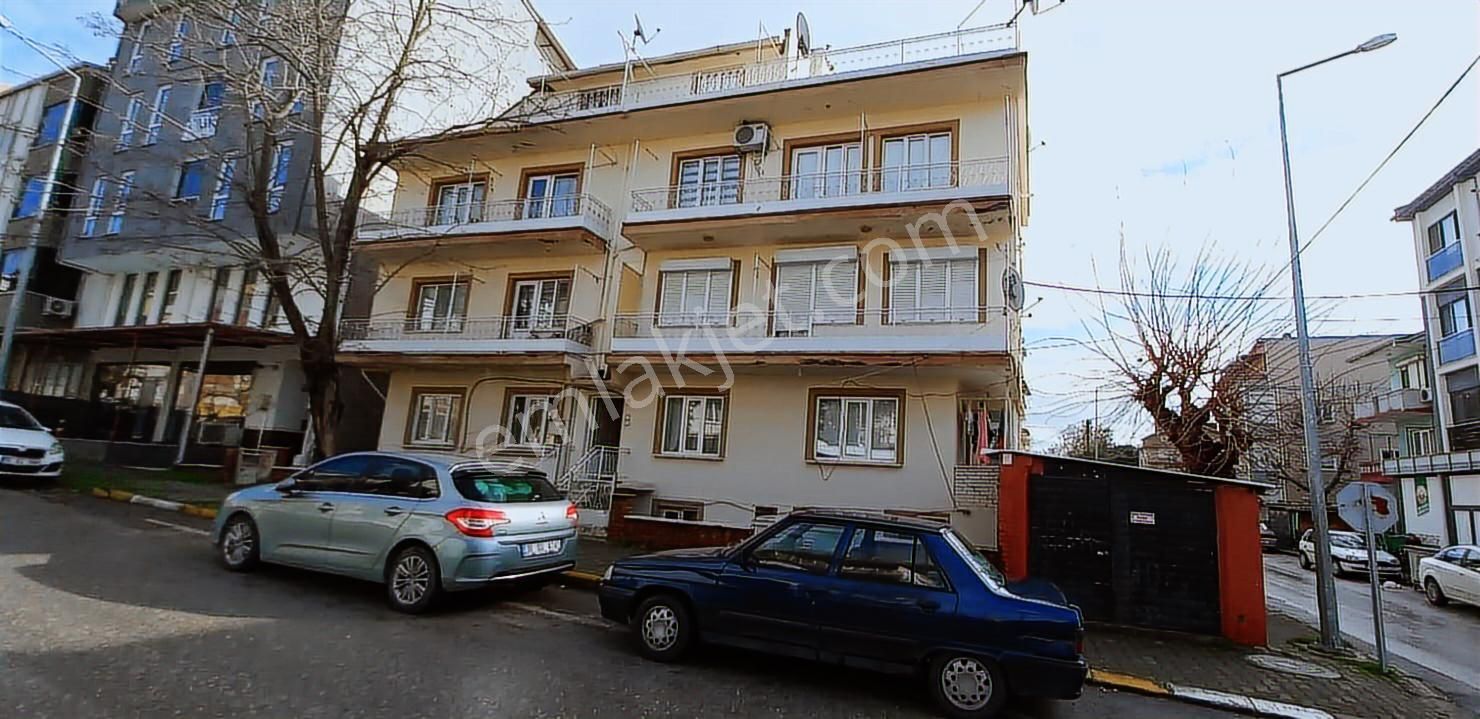 Ali Hikmet Paşa Mahallesi Okul Caddesi Üzerinde Fırsat 2+1 Daire - Görsel 15