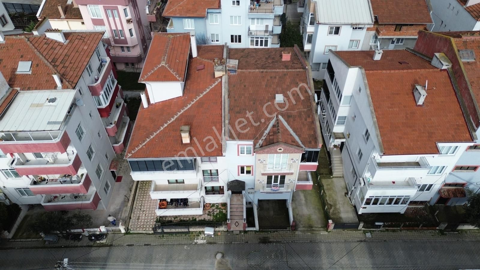 Paşaalanında Harika Lokasyonda Arakat 3+1 Fırsat Daire - Görsel 15