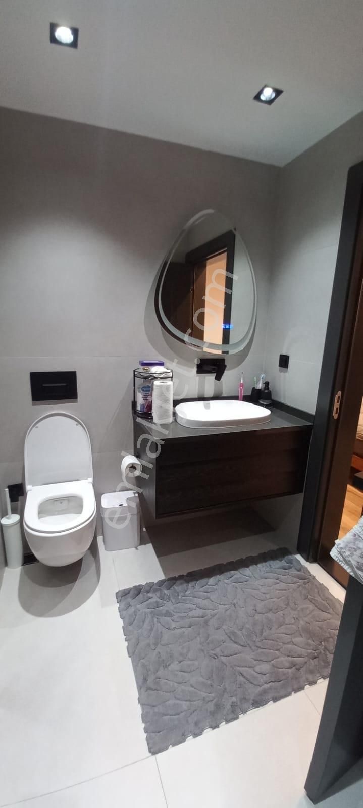 Kalaycılar Mahallesinde, Modern Tasarımlı 6+2 Bahçeli Villa - Görsel 34