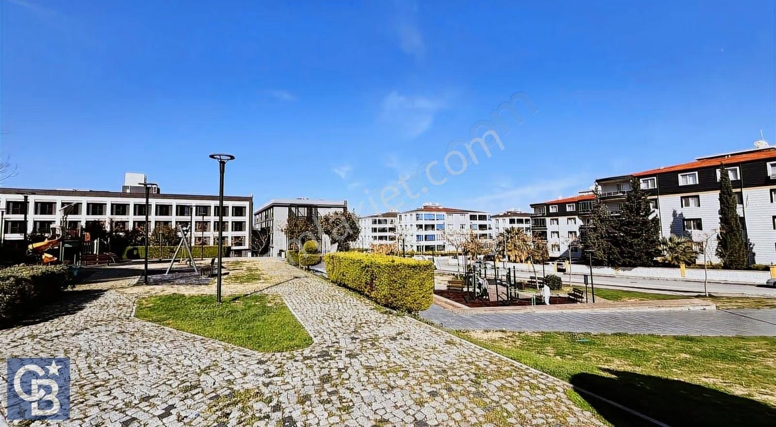 Aliağa Siteler Mahallesi'nde Kiralık 1 +1 Daire - Görsel 12