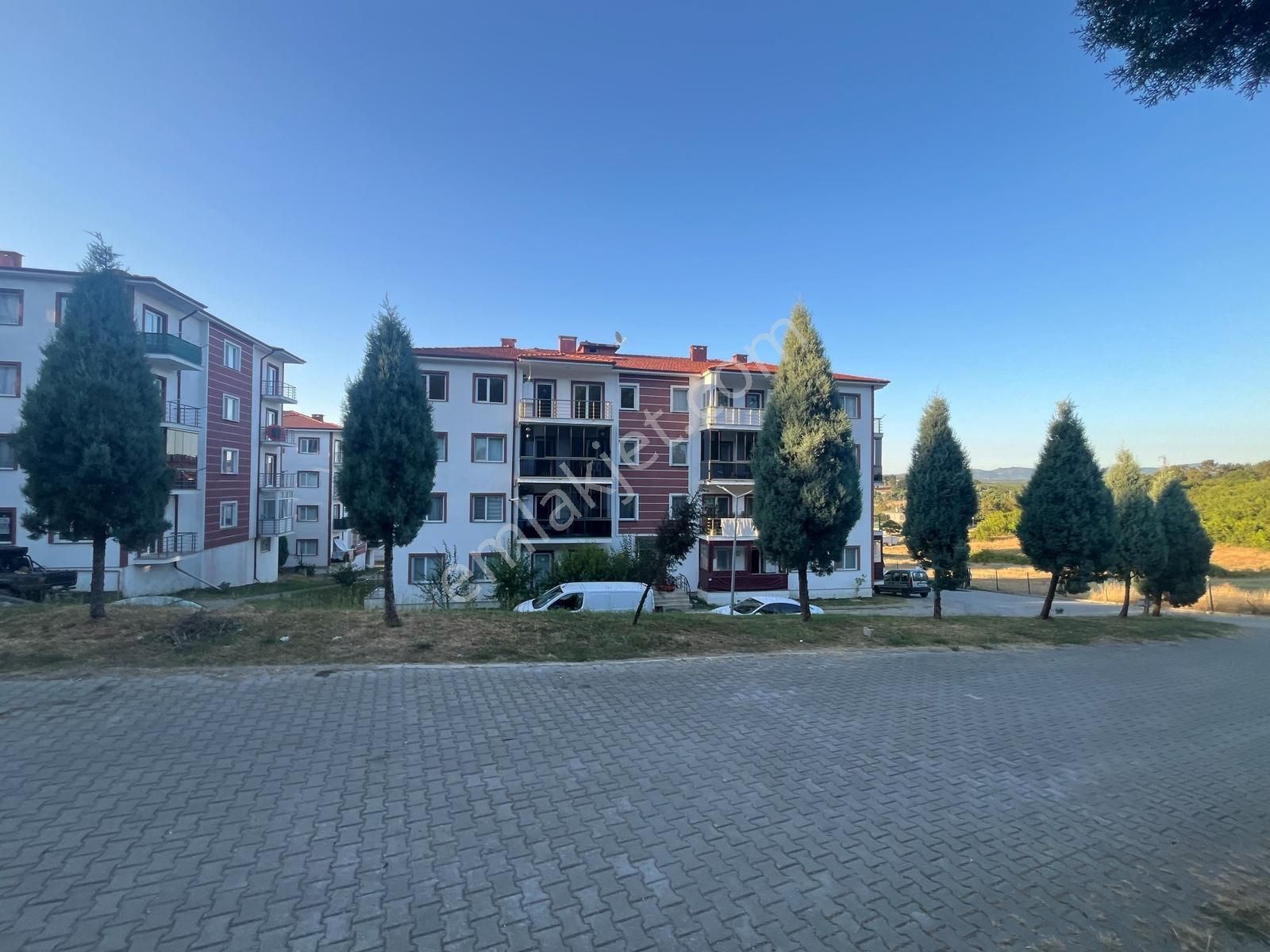 Söğütlü'de Satılık Önü Açık Güzel Daire - Görsel 4