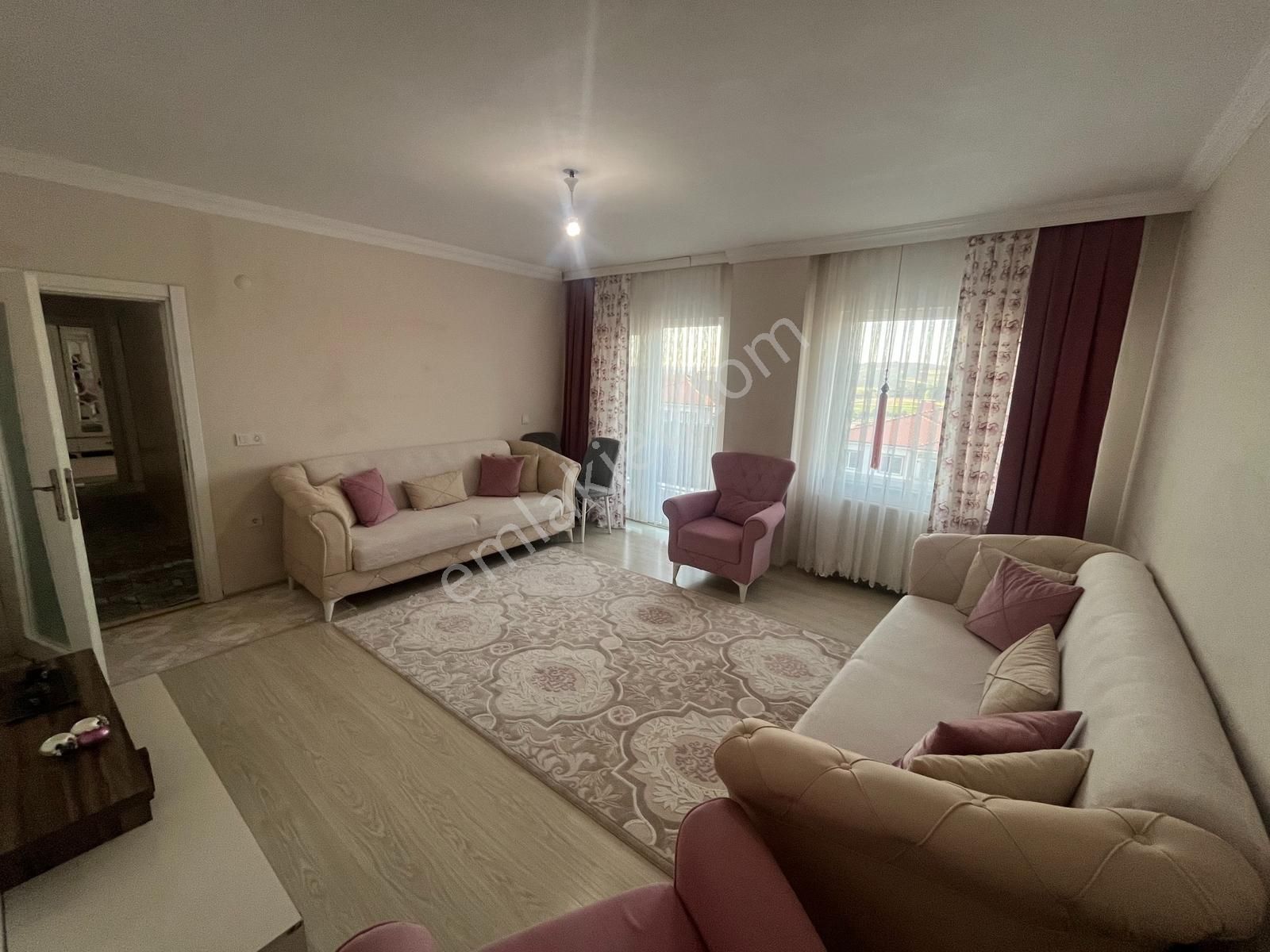 Söğütlü'de Satılık Önü Açık Güzel Daire - Görsel 20