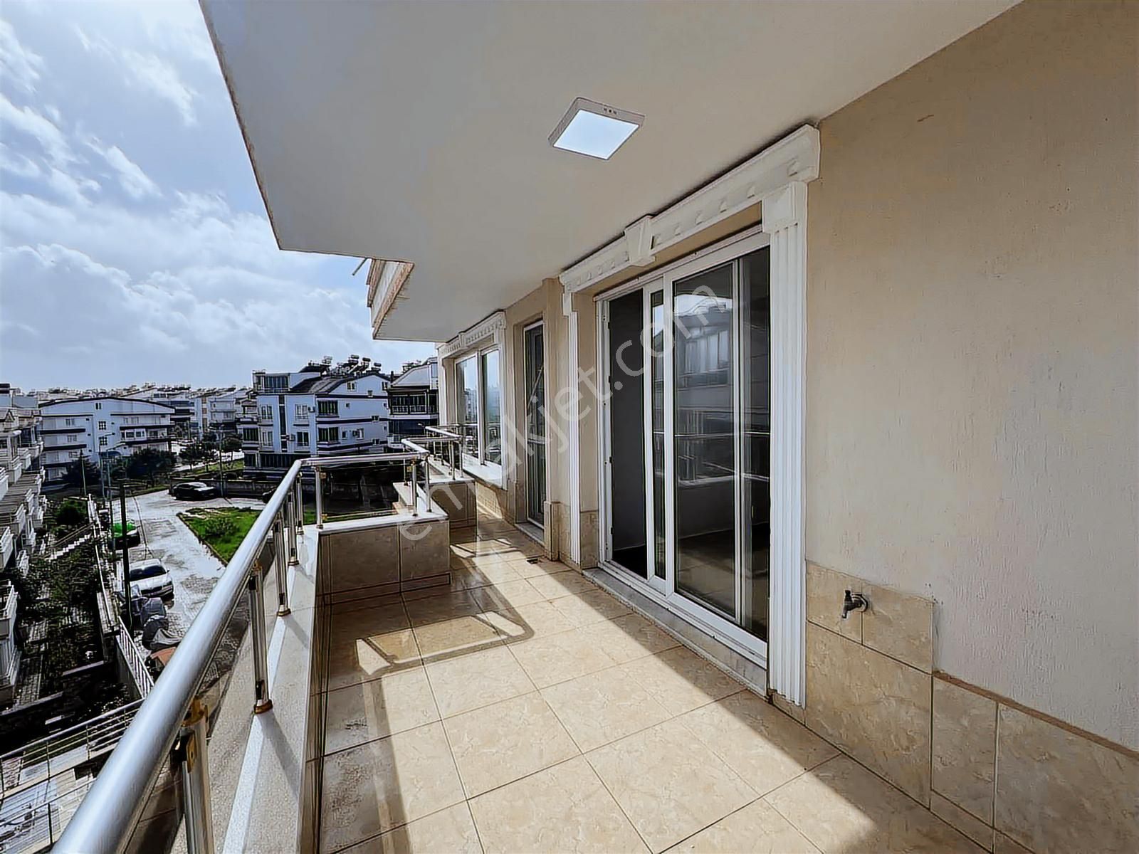 Didim Altınkuma Yakın Geniş 2+1 Ön Cephe Daire - Görsel 18