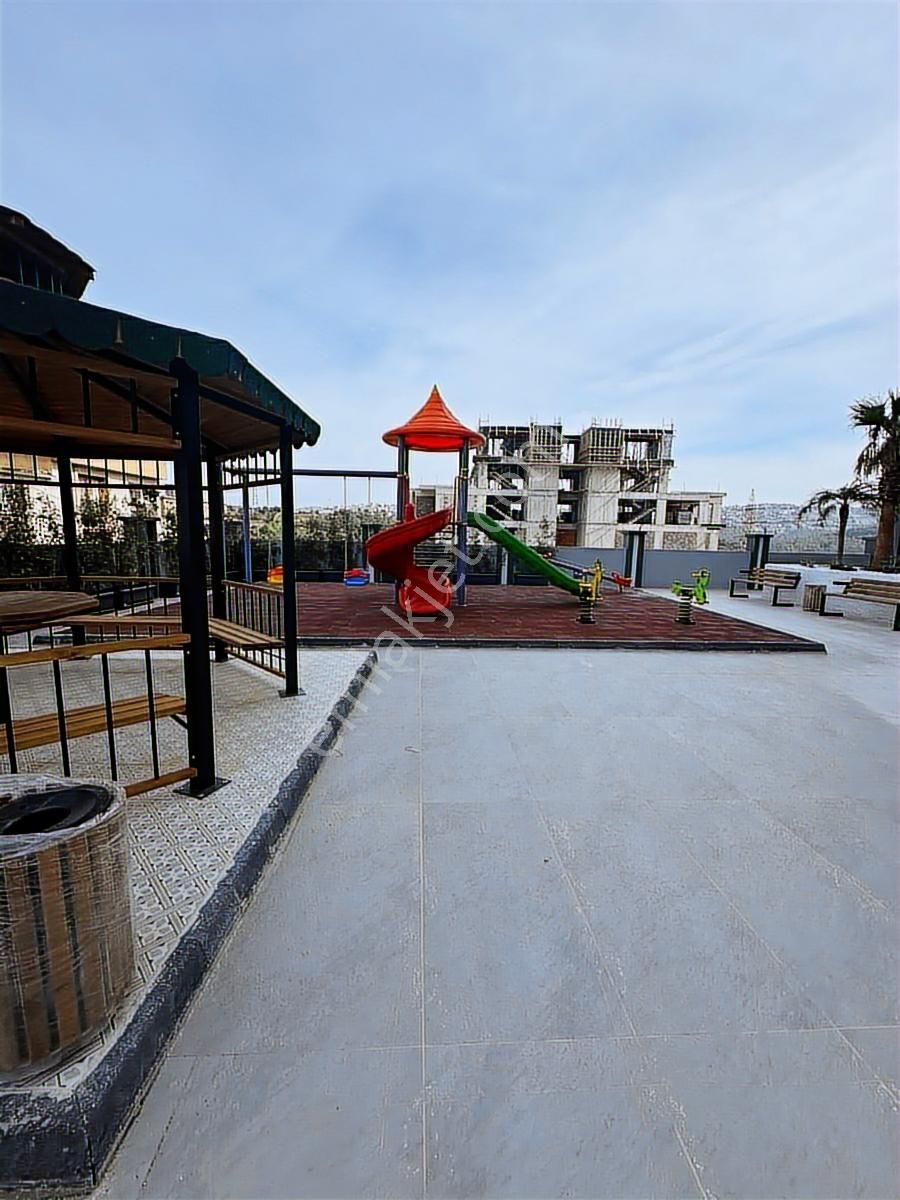 Ultara Lüks Müthiş Bir Konsepte 3+1 Deniz Manzarali Sıfır Daire - Görsel 6