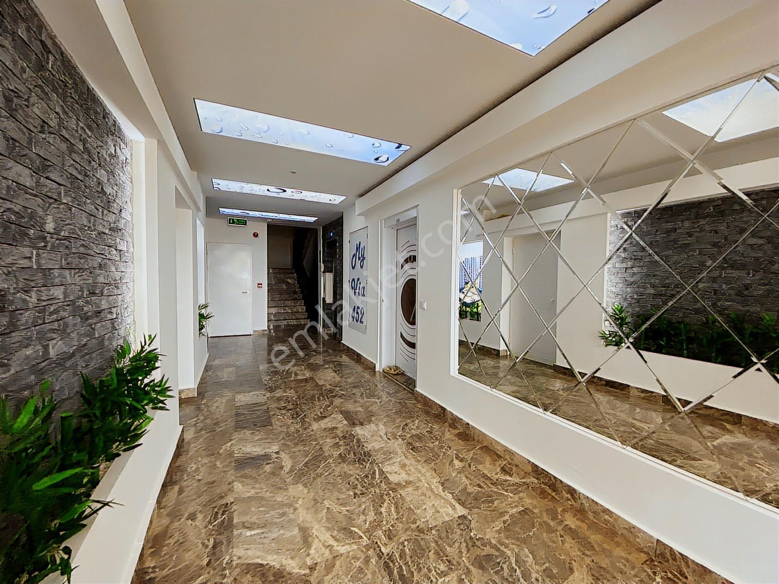My Via 452'de Panoramik Deniz Manzaralı Satılık 3+1 Daire - Görsel 21