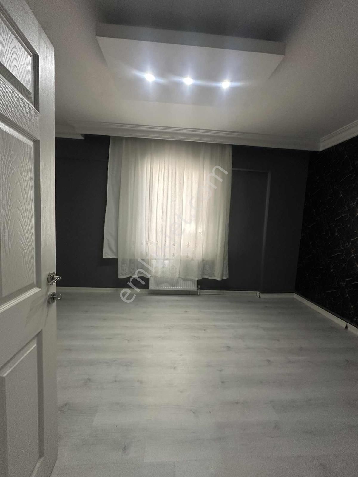 Ful Eşyalı Kiralık 3+1 Servis Güzergahında - Görsel 3