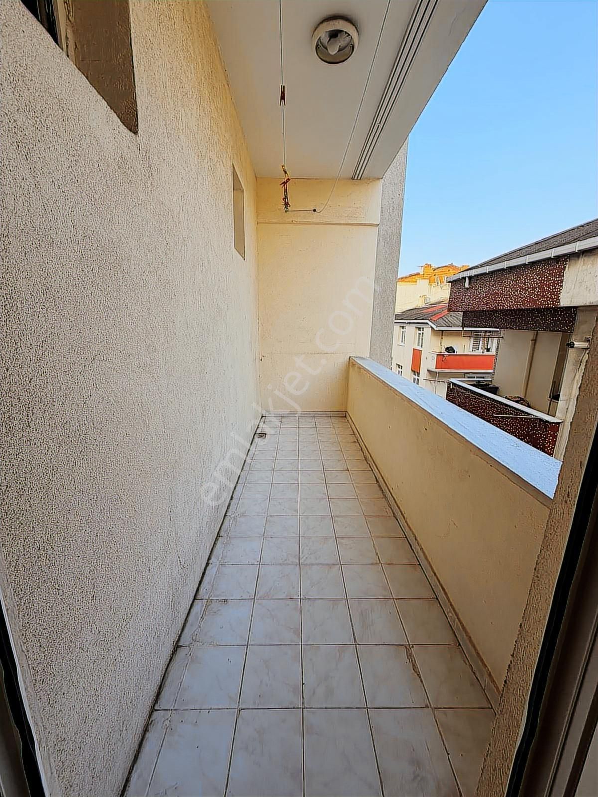 Torunlar Emlaktan Kocasinan Merkez Mh Kiralık 3+1 Balkonlu - Görsel 19
