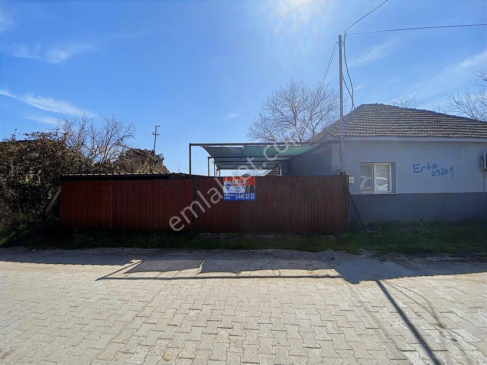 Bayındır Yeşilova Mah Satılık Müstakil Ev Ve Arsası - Görsel 21