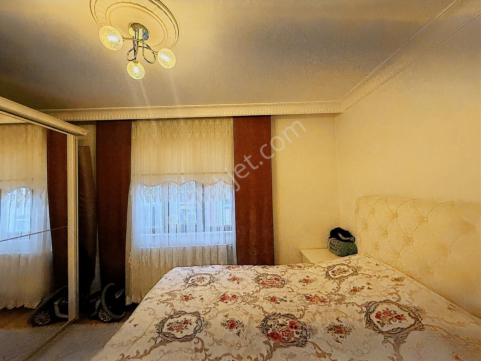 Merkezi Konumda Masrafsız , Çift Cepheli, Kullanışlı 2+1 Daire - Görsel 3