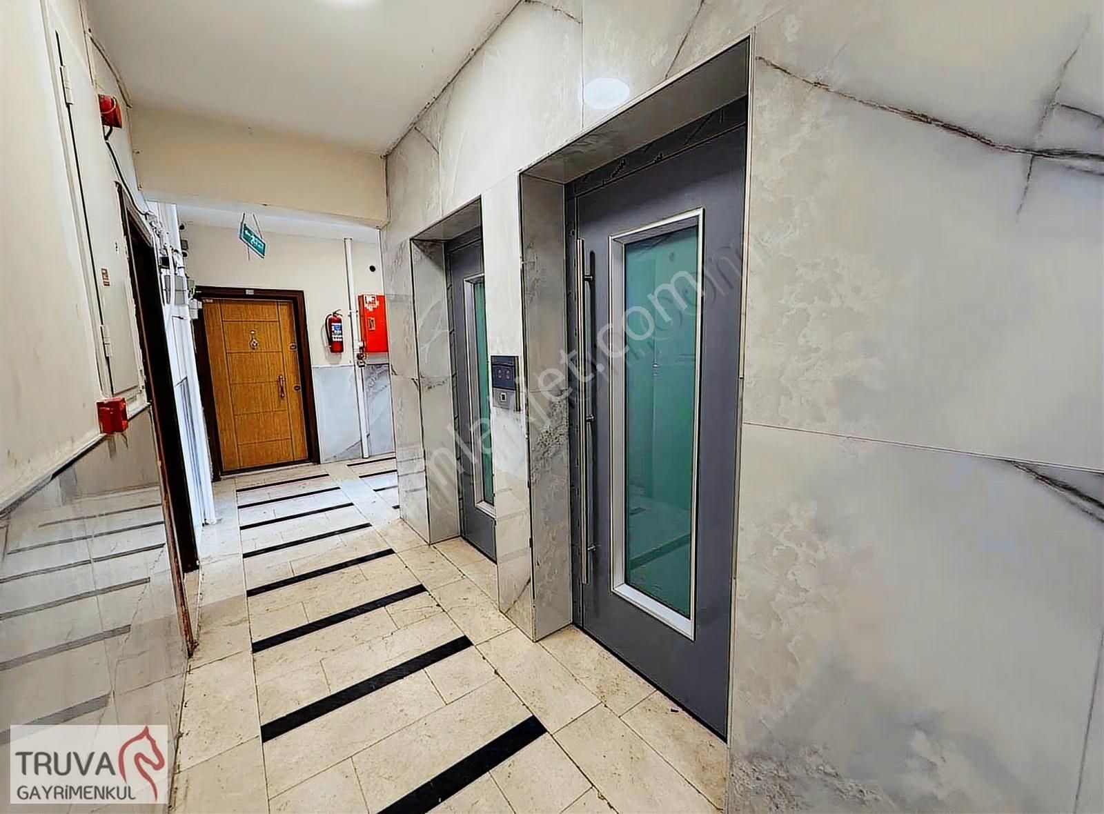 Kurtköy Merkeze Yürüme Mesafesinde Site İçerisinde 80 M2 2+1 - Görsel 20