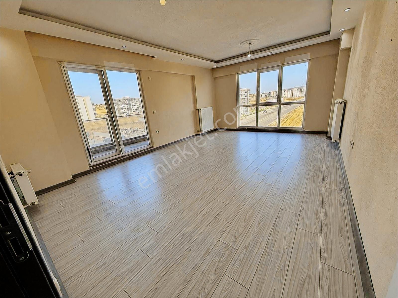 Çanakkale Esenlerde 57. Alay Okul Yanı Manzaralı 2+1 - Görsel 20