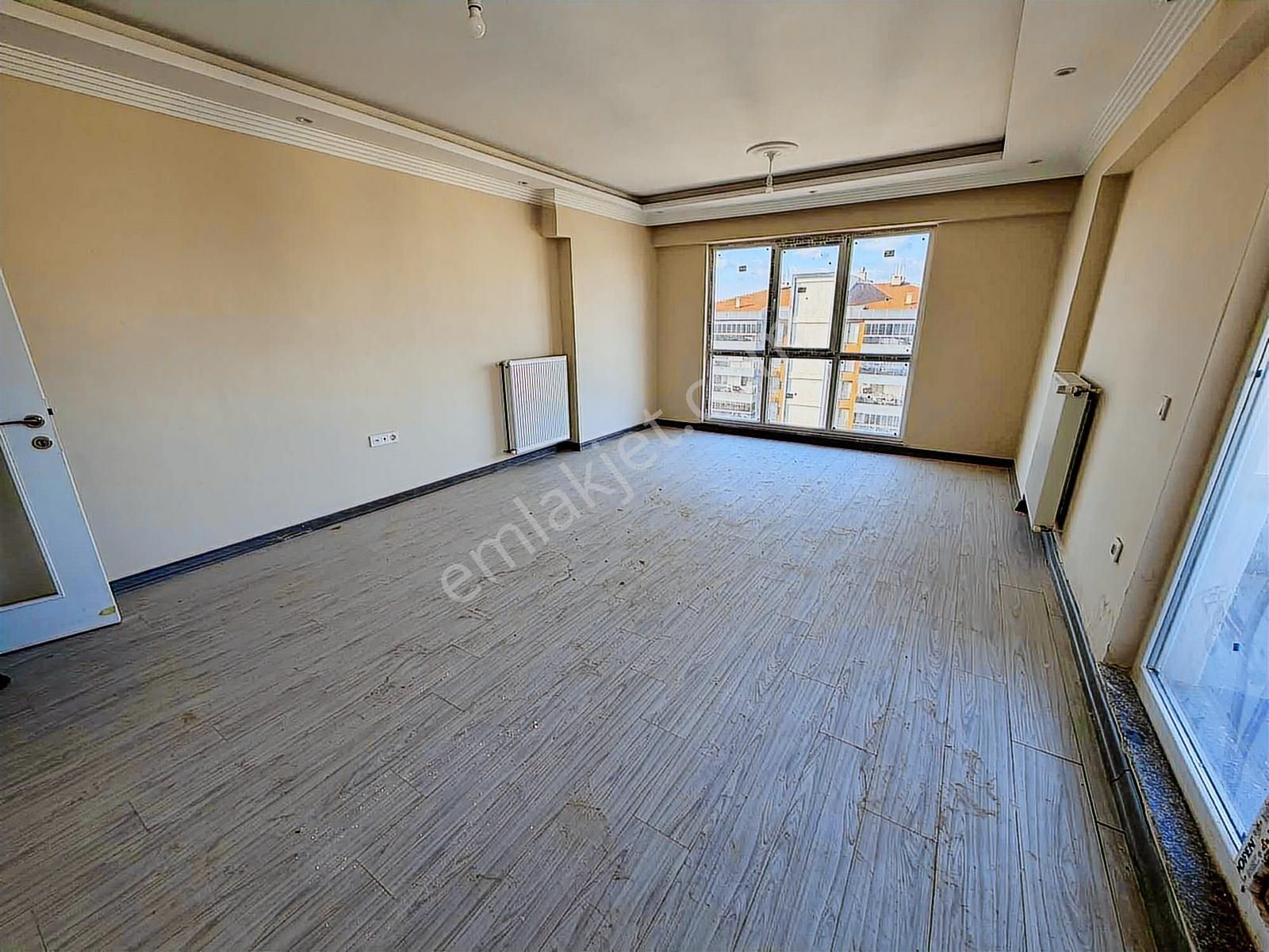 Çanakkale Esenlerde 57. Alay Okul Yanı Manzaralı 2+1 - Görsel 15