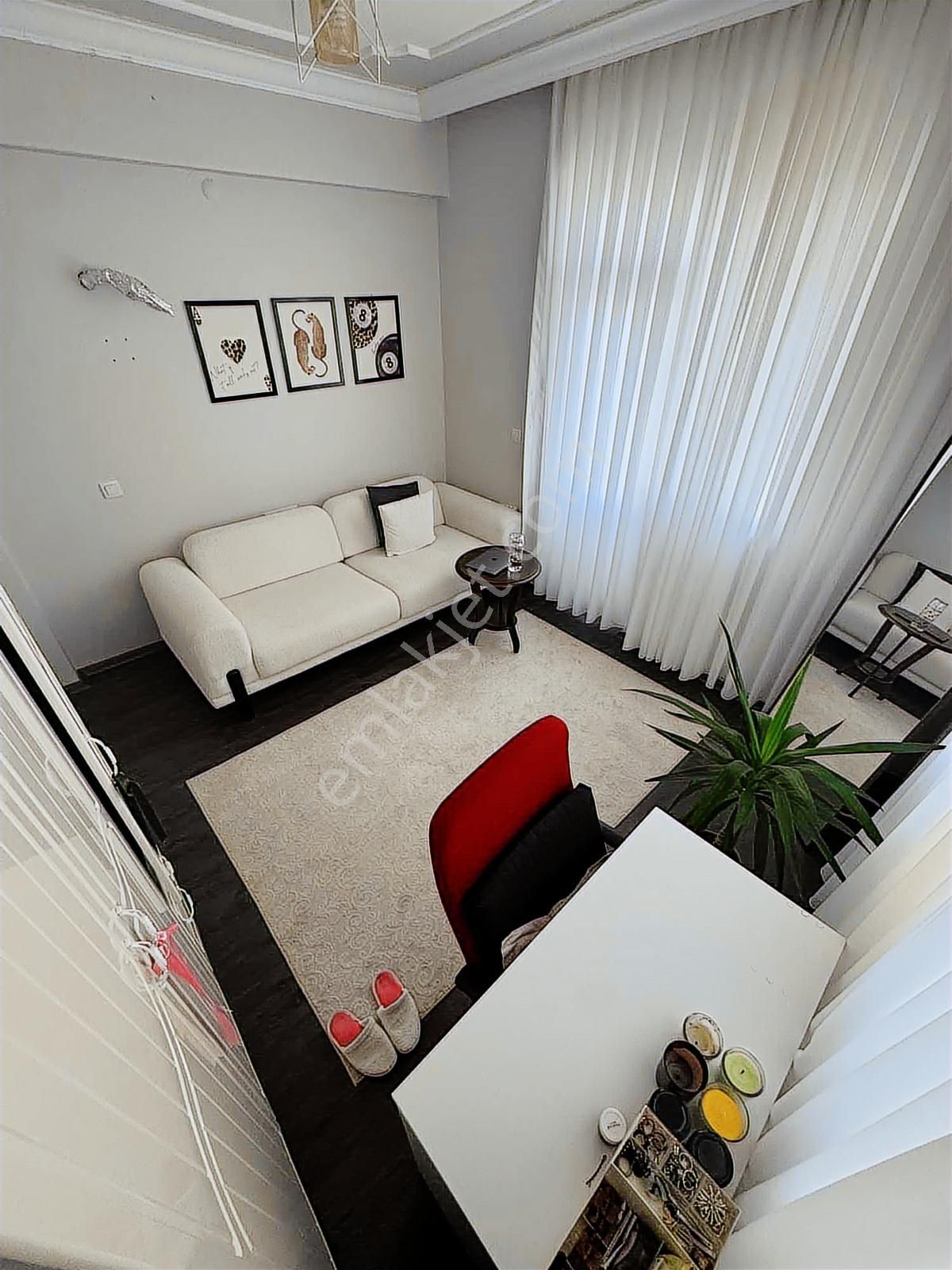 Hürriyet Caddesi Üzeri Merkezi Konum 3+1 Satılık Daire - Görsel 18