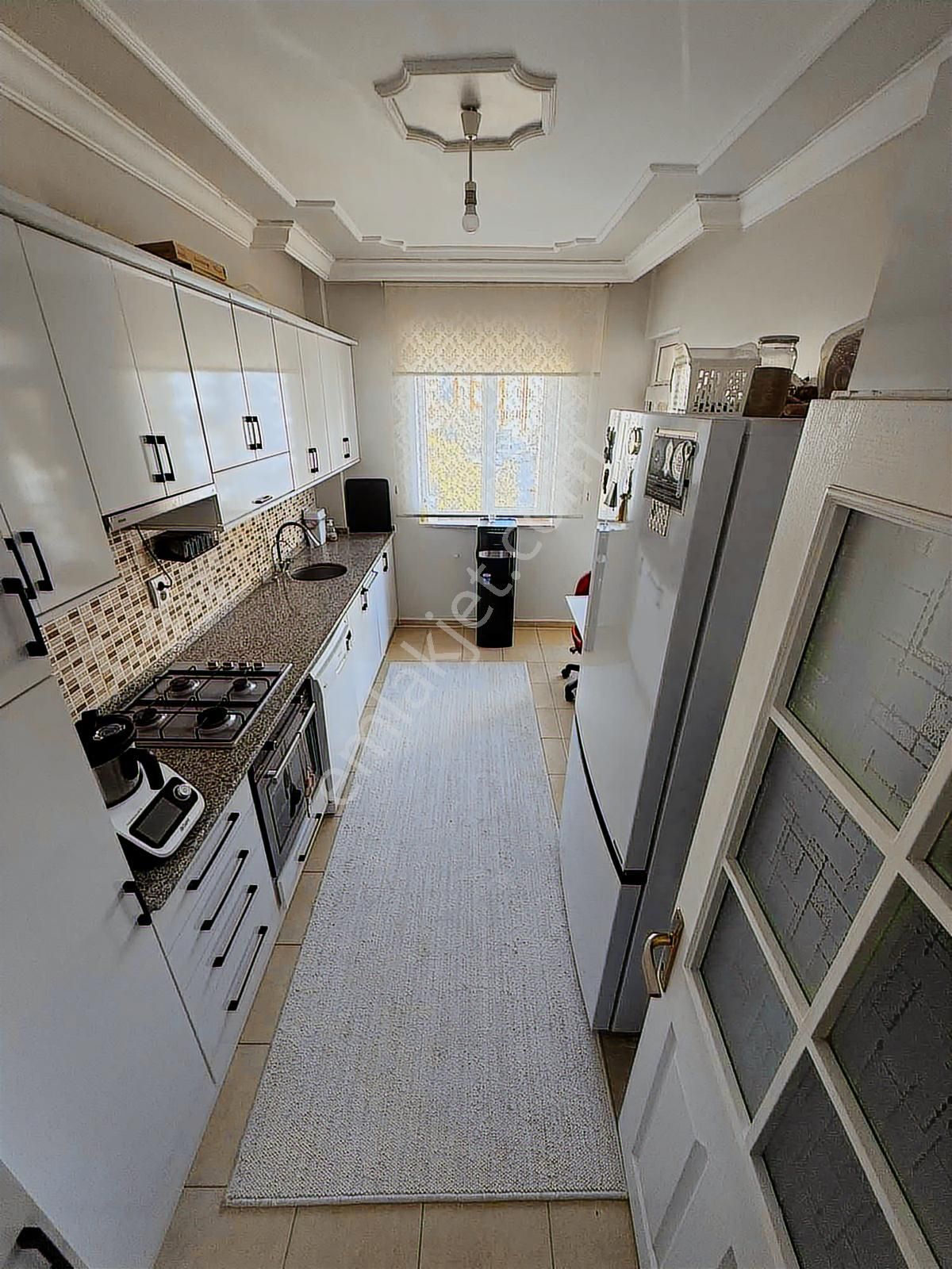 Hürriyet Caddesi Üzeri Merkezi Konum 3+1 Satılık Daire - Görsel 12