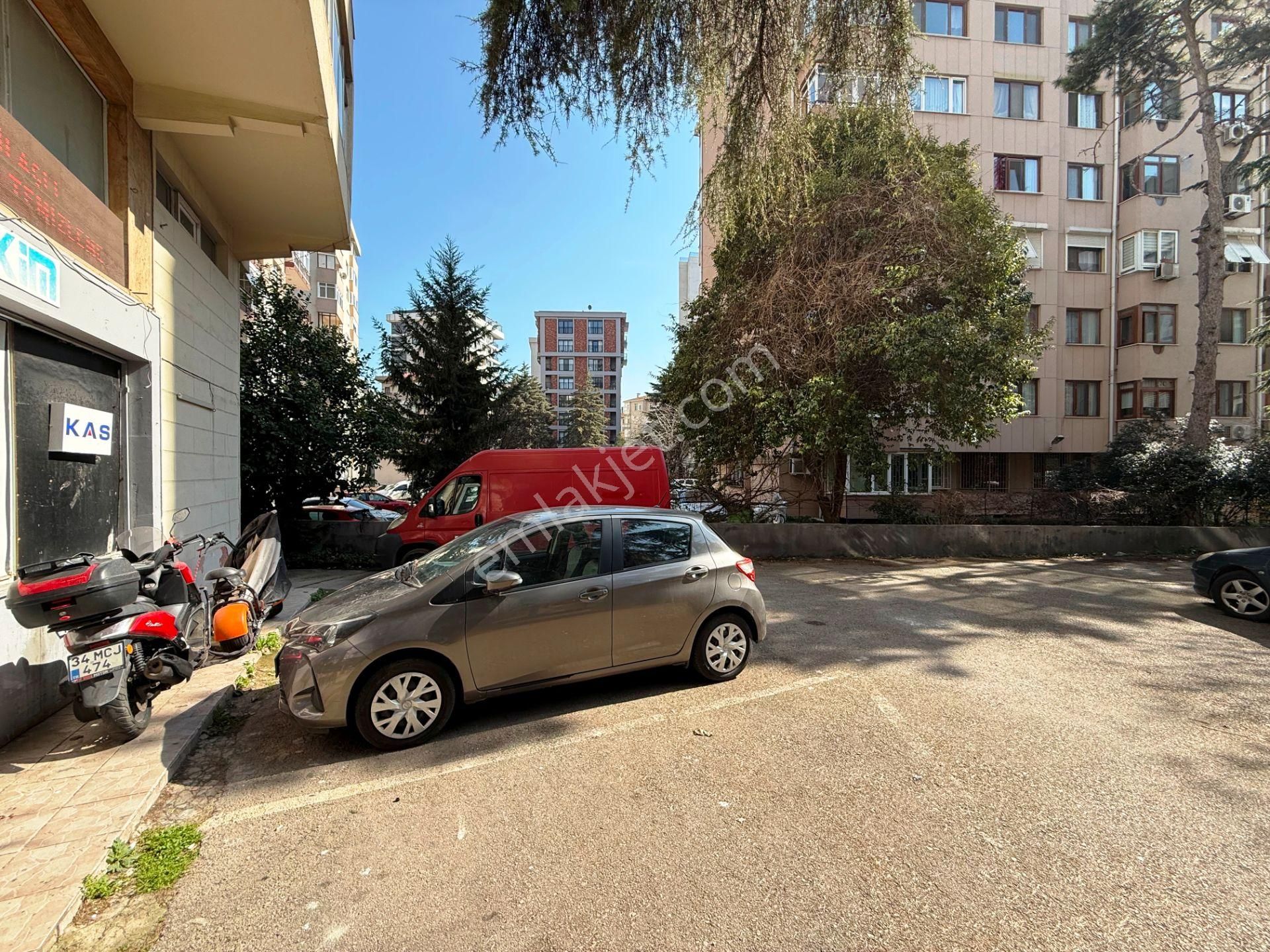 Feneryolu'nda 80m2 Müstakil Girişli Evcil Dostu Temiz Kiralık 2+1 - Görsel 27