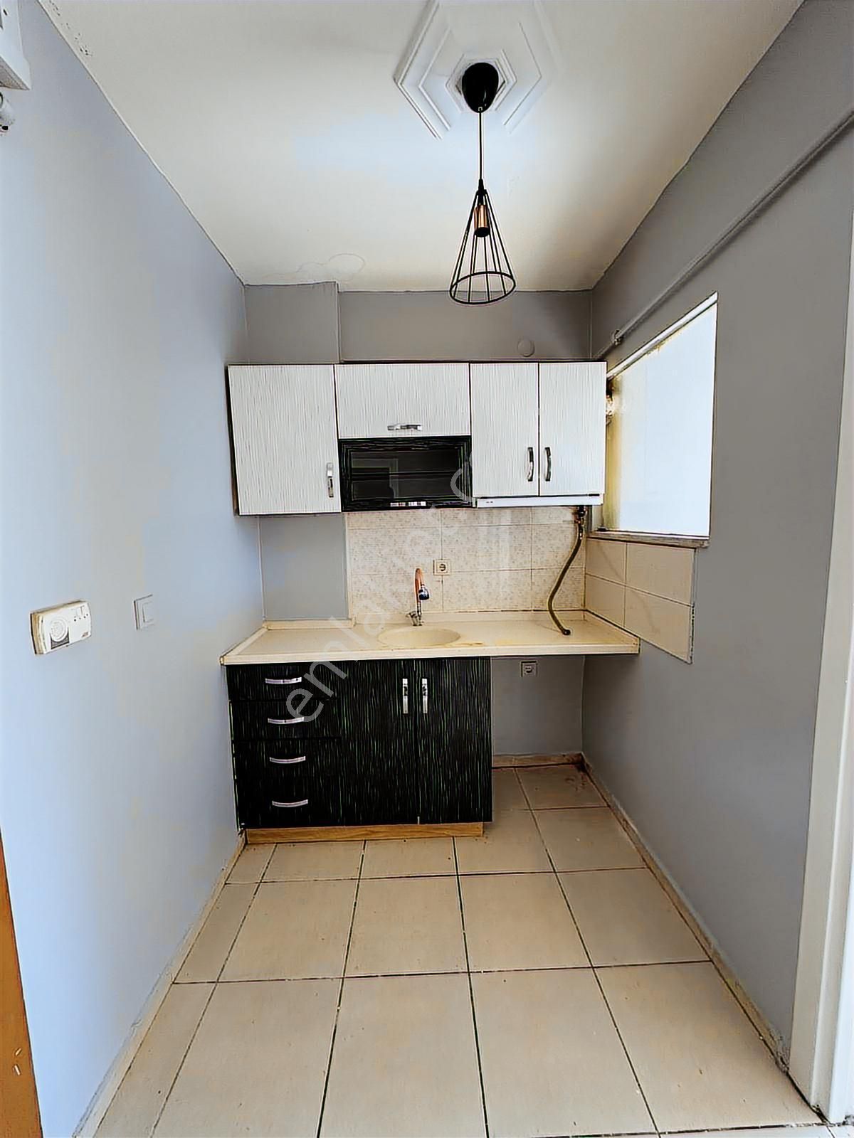 Balkan Gündüzden Sütlüce Mahallesinde Kiralık 1+1 Daire - Görsel 6