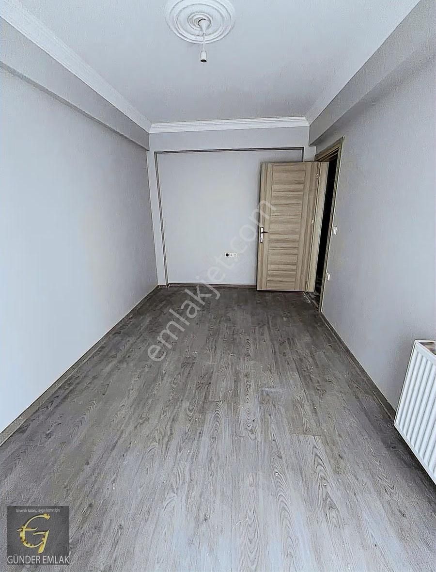 Kazımdirik Mahallesinde 2+1 Kiralık Daire - Görsel 9
