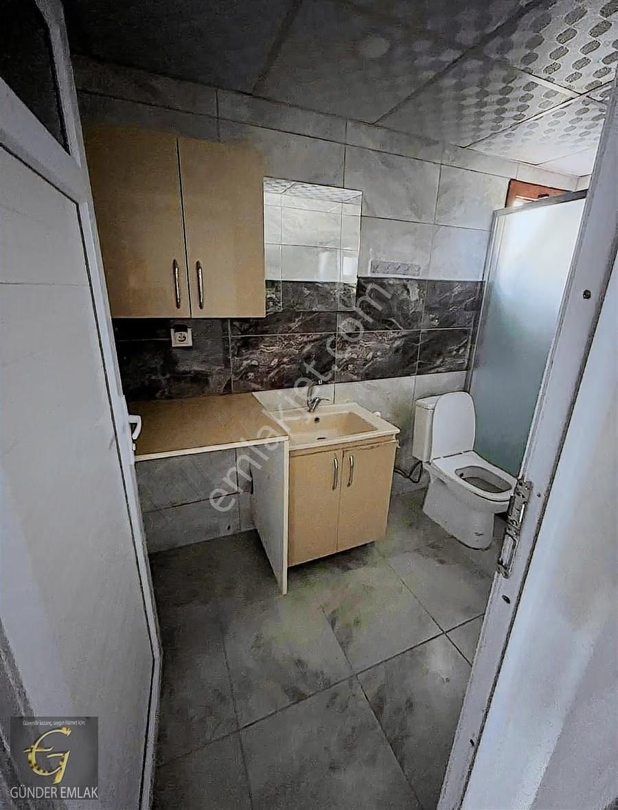 Kazımdirik Mahallesinde 2+1 Kiralık Daire - Görsel 12