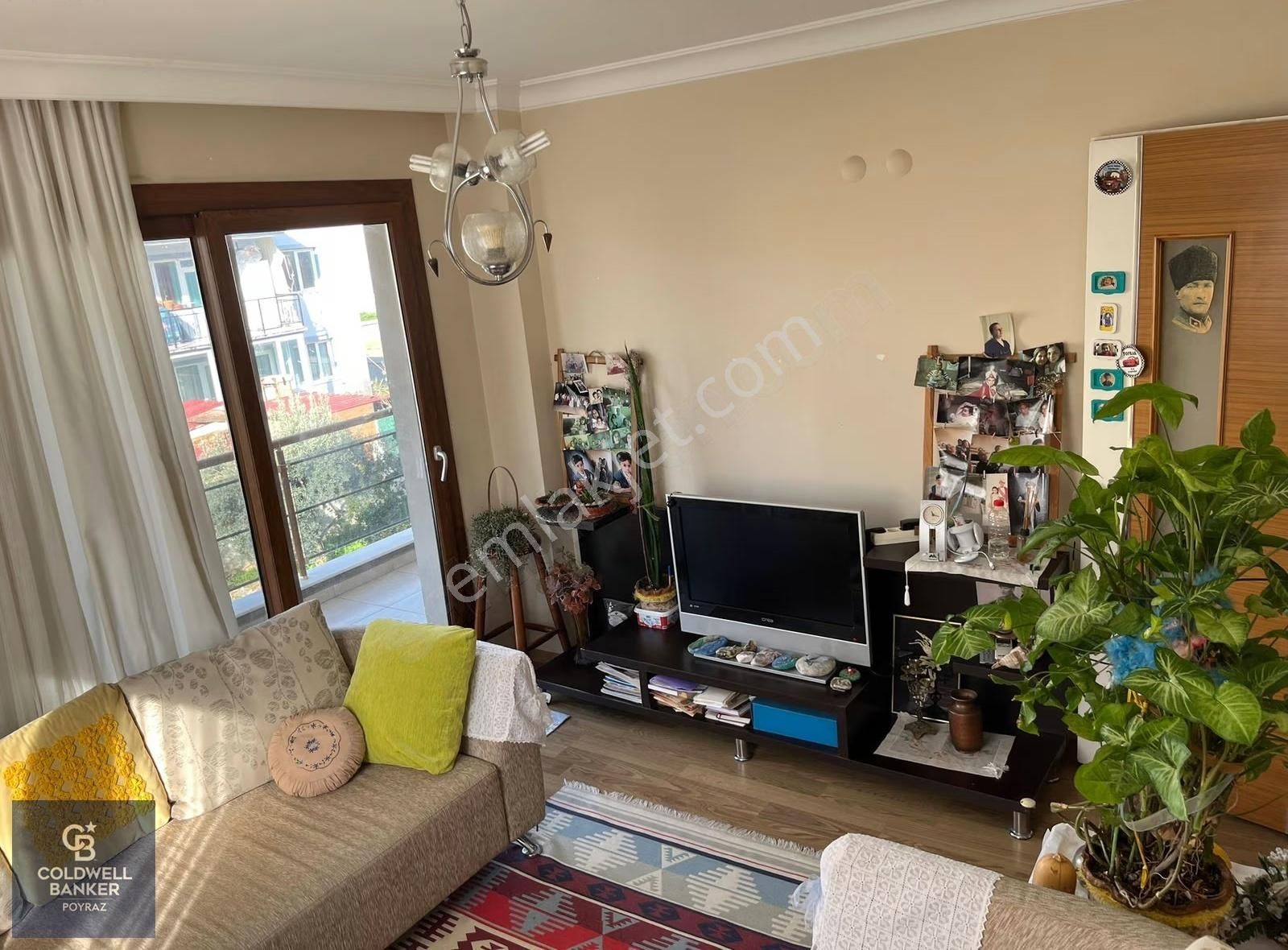 Menderes Cüneytbey Mah. Satılık 160 M2 Ara Kat 3+1 Daire - Görsel 23