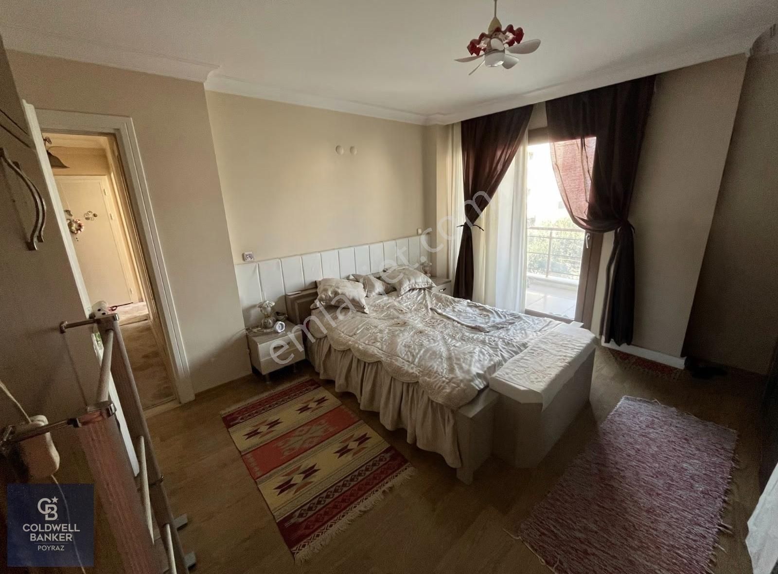 Menderes Cüneytbey Mah. Satılık 160 M2 Ara Kat 3+1 Daire - Görsel 17