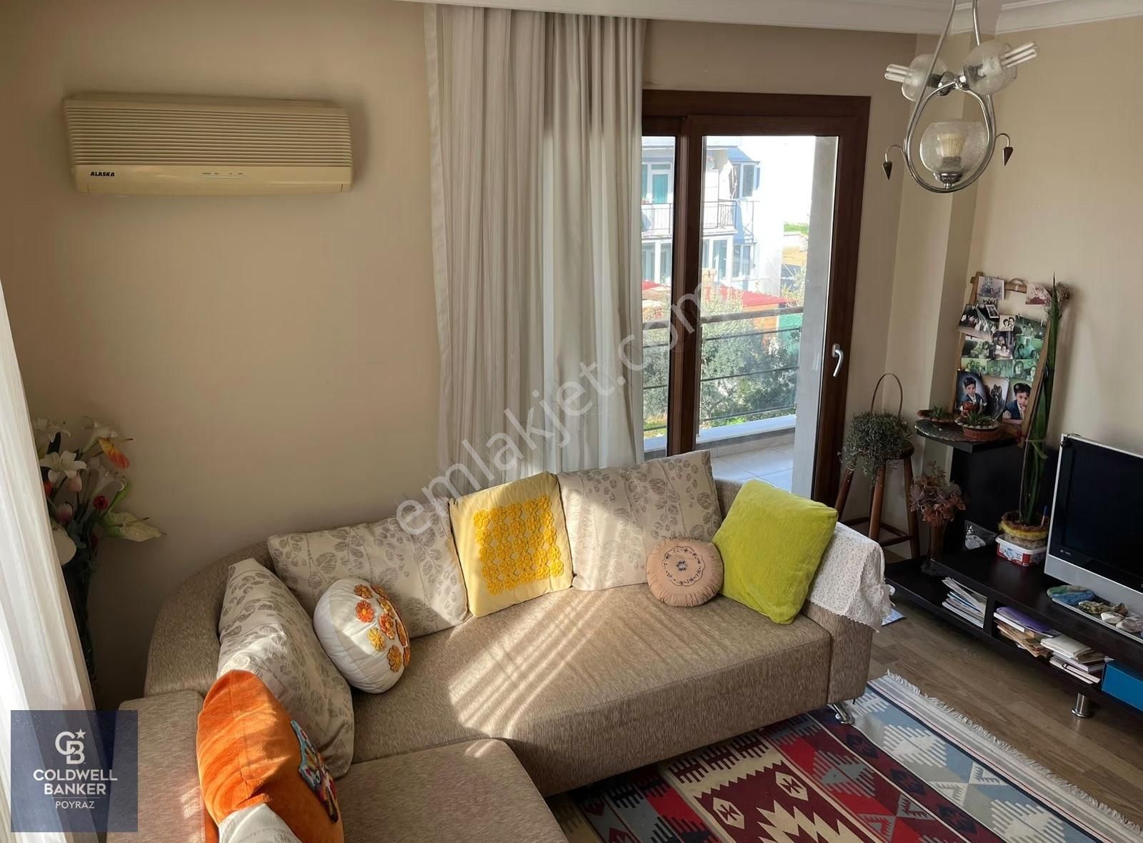 Menderes Cüneytbey Mah. Satılık 160 M2 Ara Kat 3+1 Daire - Görsel 13