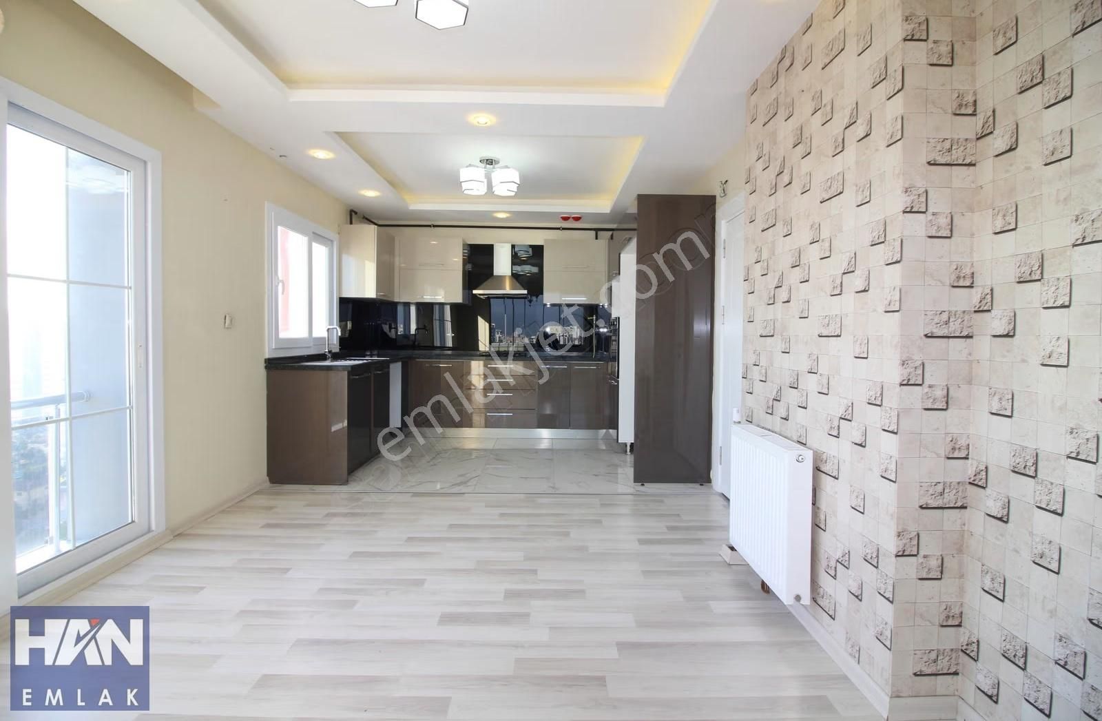 Han Emlak'tan Merkez Mah'de Site İçi Havuzlu Lüks Kiralık 4+1 - Görsel 17