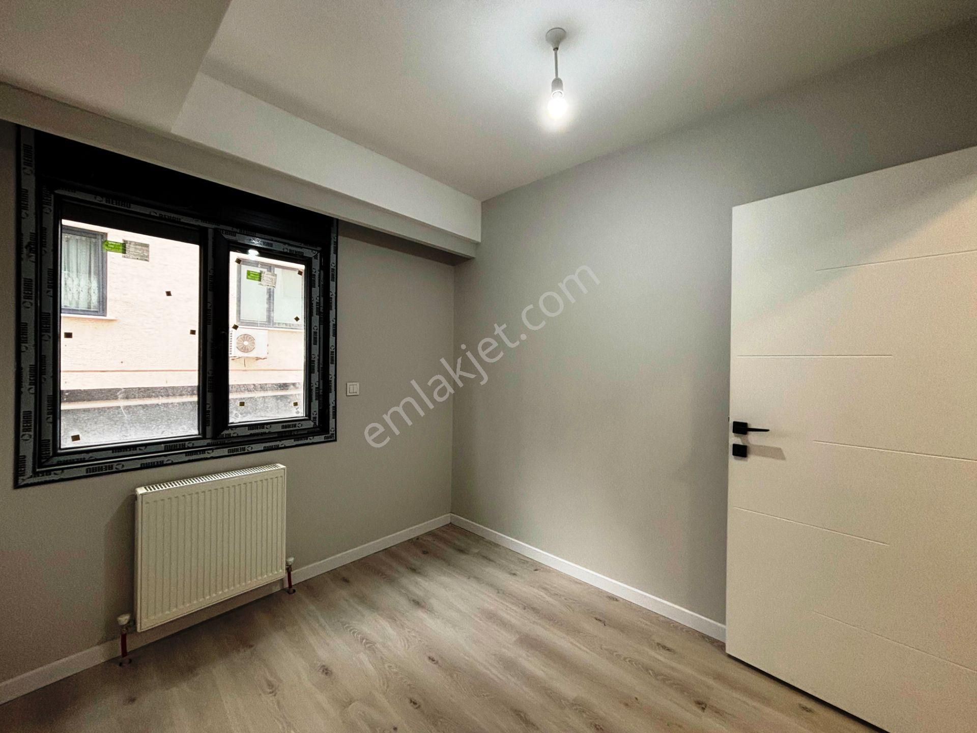 Pendik Sahilde 1.kat Sıfır Balkonlu Panjurlu 80m2 Satılık 2+1 - Görsel 17
