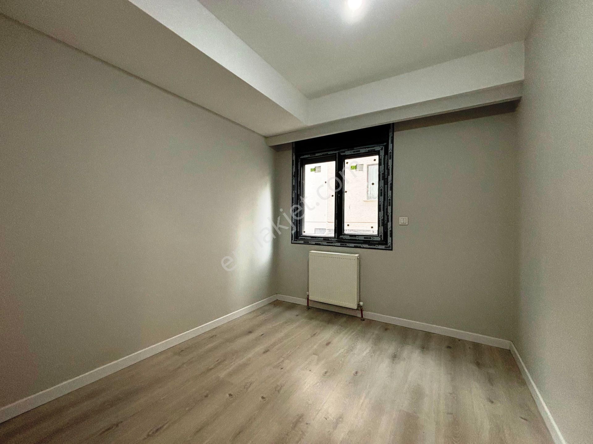 Pendik Sahilde 1.kat Sıfır Balkonlu Panjurlu 80m2 Satılık 2+1 - Görsel 16