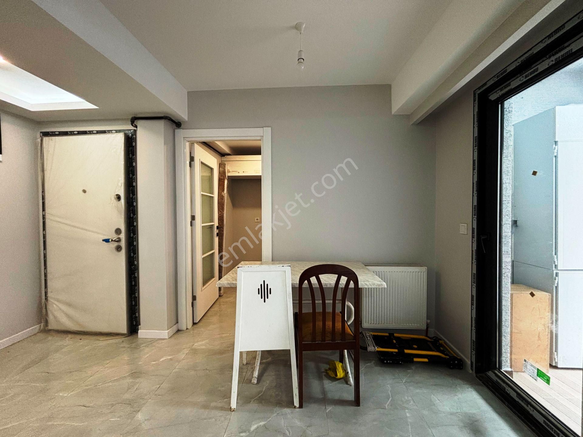Pendik Sahilde 1.kat Sıfır Balkonlu Panjurlu 80m2 Satılık 2+1 - Görsel 26