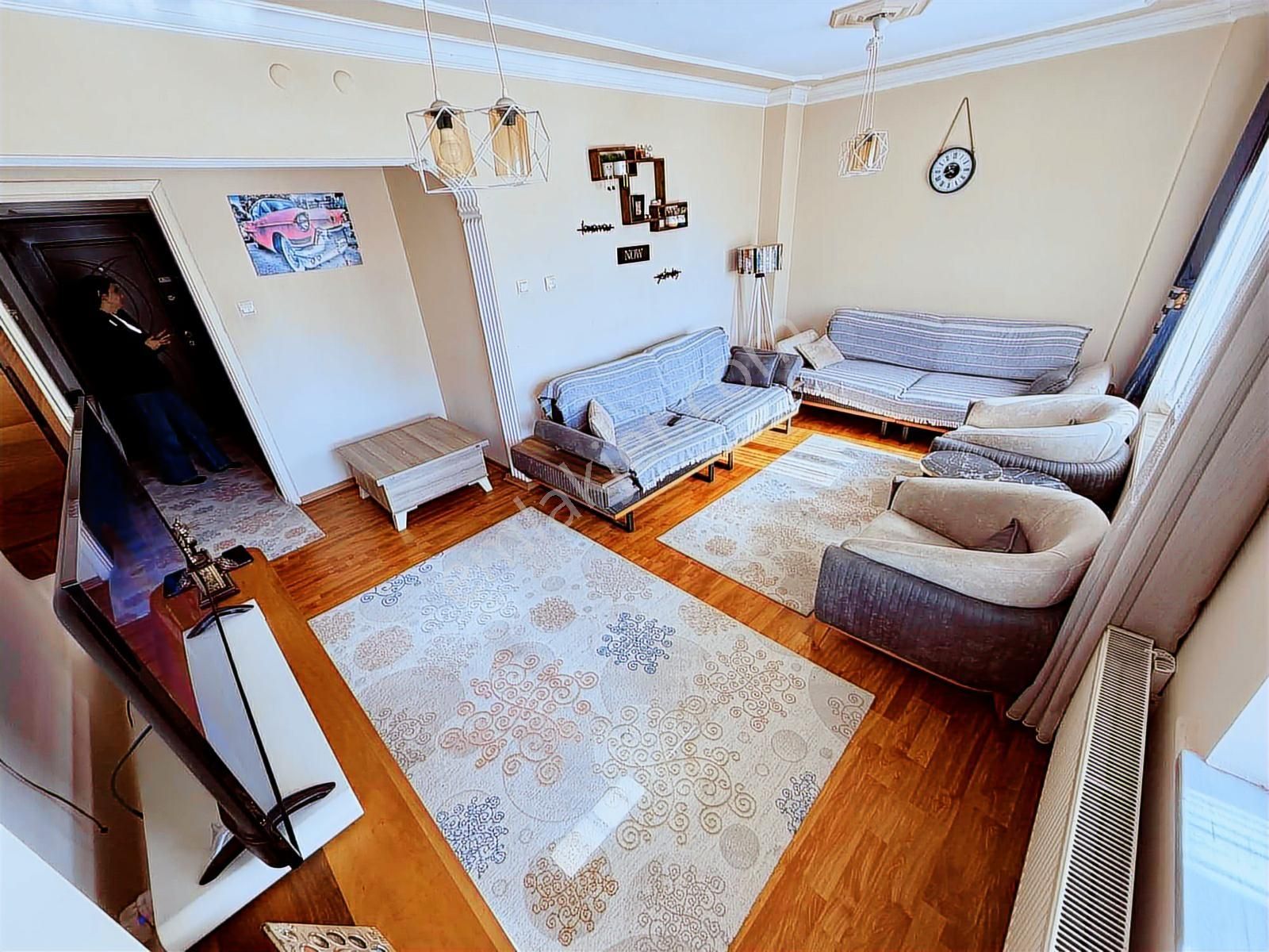 Burcudan 600 Evler Mh. Cadde Üstü Ön Cephe 2+1 Satılık Daire - Görsel 24