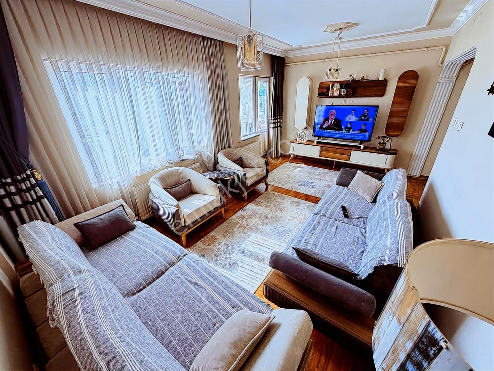 Burcudan 600 Evler Mh. Cadde Üstü Ön Cephe 2+1 Satılık Daire