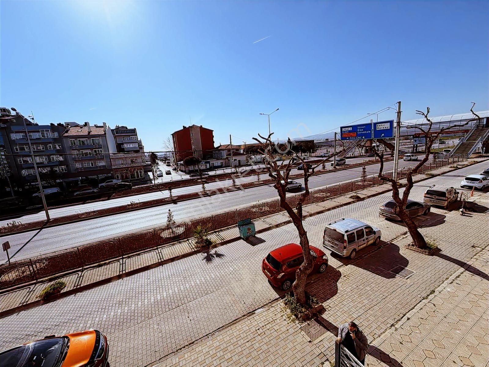 Burcudan 600 Evler Mh. Cadde Üstü Ön Cephe 2+1 Satılık Daire - Görsel 21
