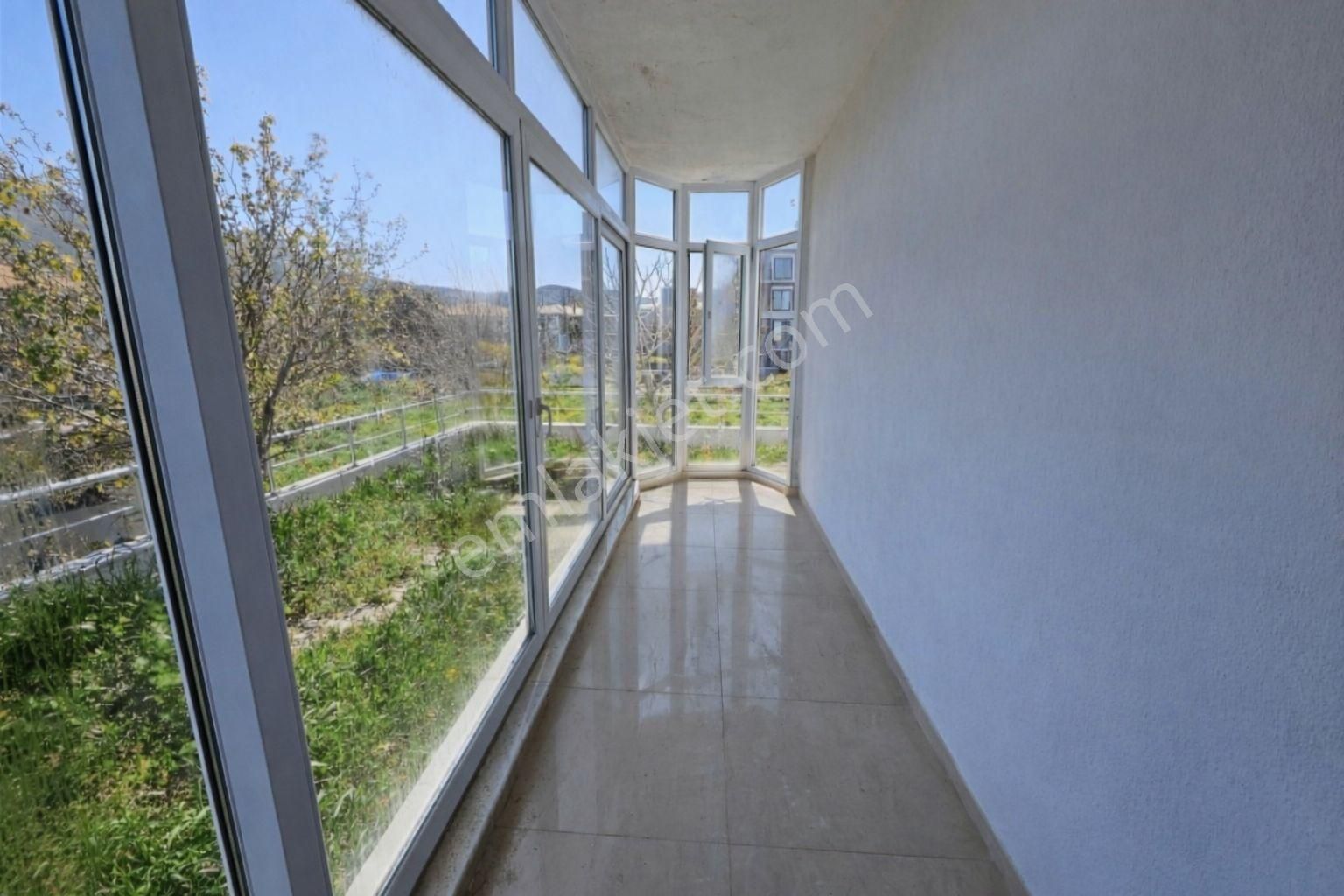 Yeni Foça Bahçe Katı Doğalgazlı Satılık 2+1 Daire - Görsel 19