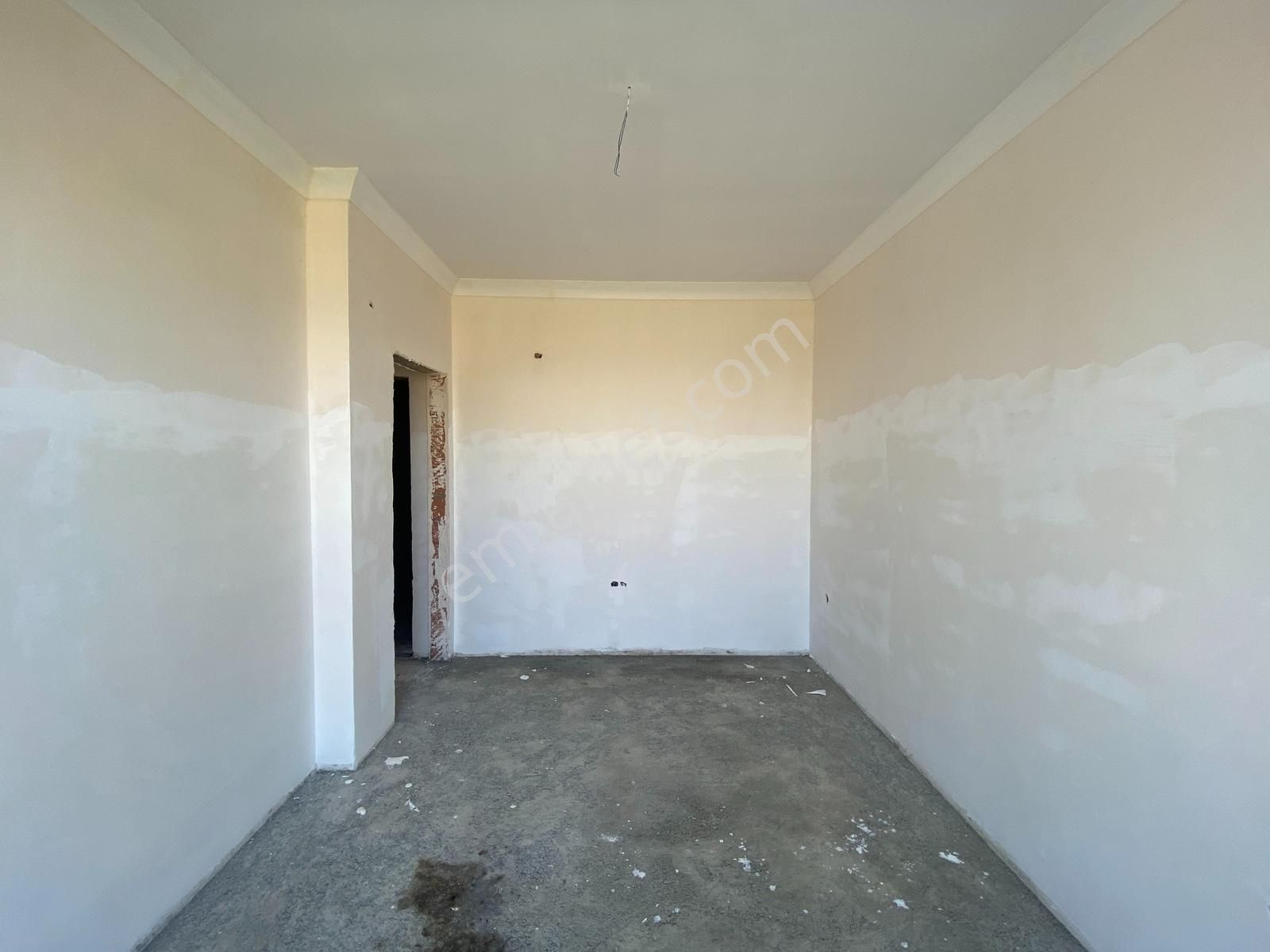 Deniz Manzaralı Altınova Cumhuriyet Mah. 2+1 Arakat Daire - Görsel 5