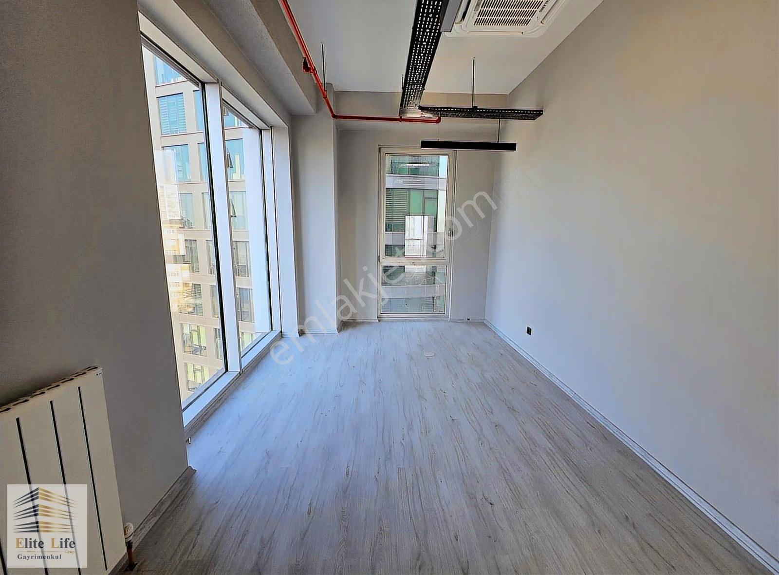 Ege Yapı İzpark Plazada Aynı Katta 366 M2 İki Ofis Tek Fiyat - Görsel 12