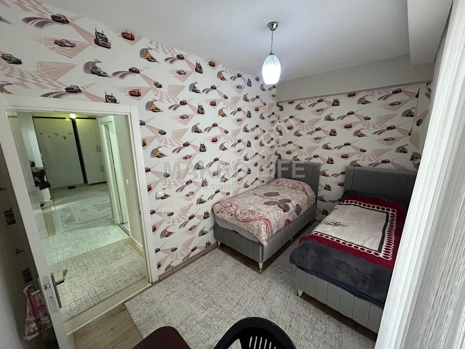 Fabrika Mahallesi Cadde Üzerinde Satılık 3+1 Daire! - Görsel 14