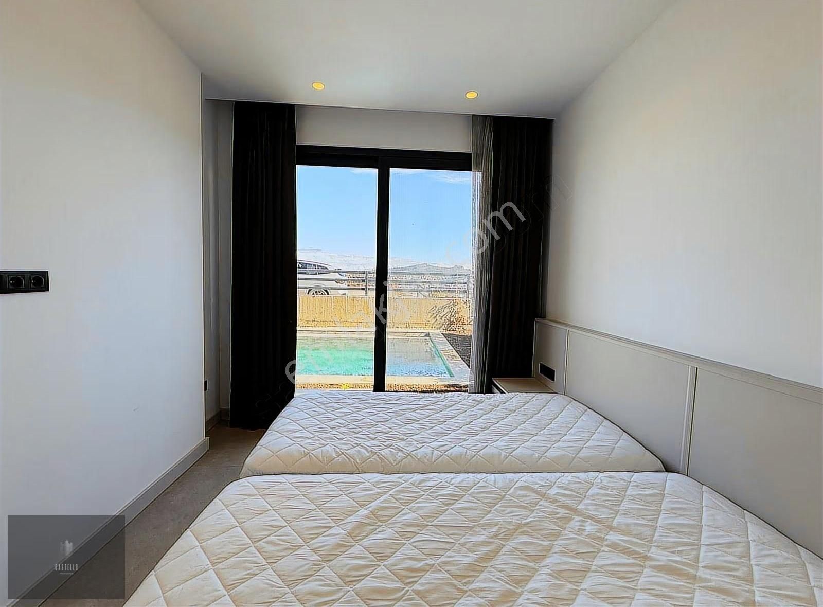 Gündoğan'da Deniz Manzaralı, Özel Havuzlu 4+1 Villa - Görsel 7