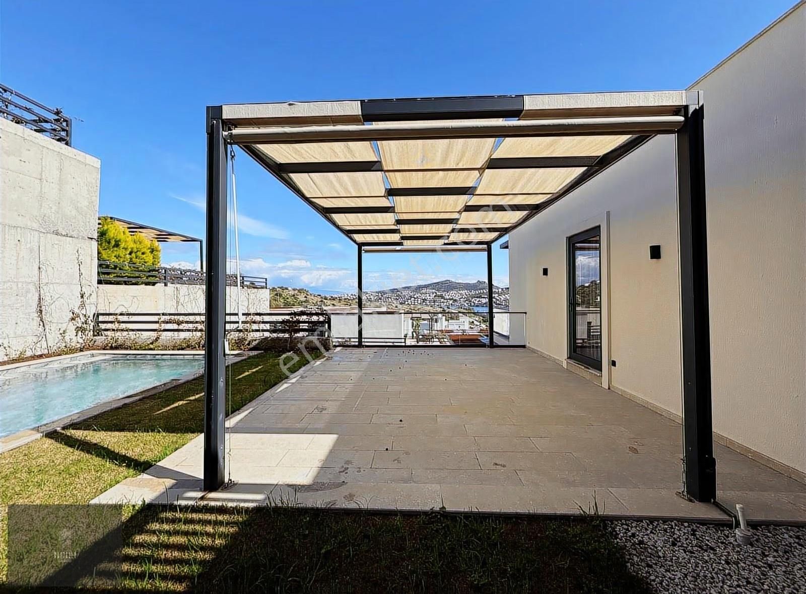 Bodrum Gündoğan'da Deniz Manzaralı, Özel Havuzlu Villa - Görsel 12