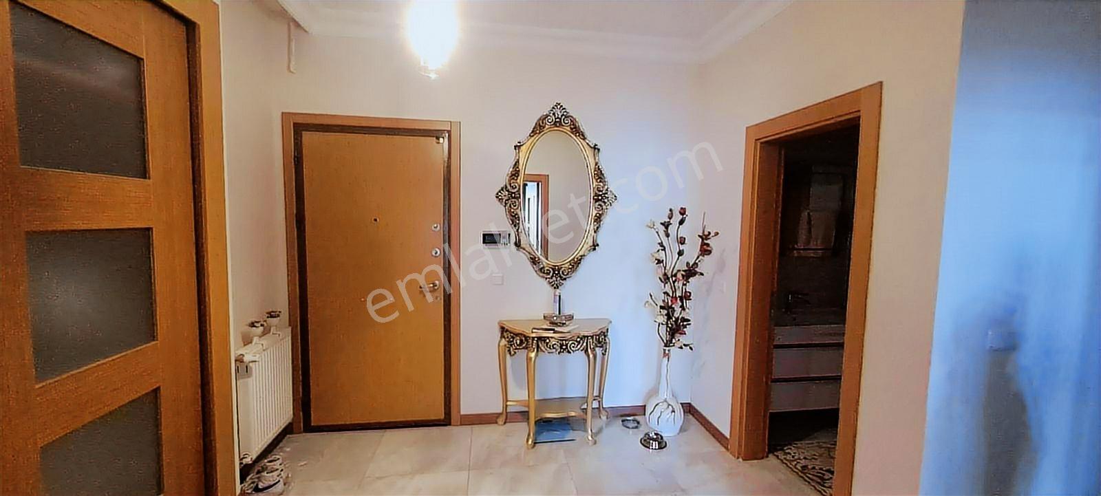 Yazır Mah.bakımlı Satılık Site İçi 4+1 Ara Kat Daire - Görsel 6