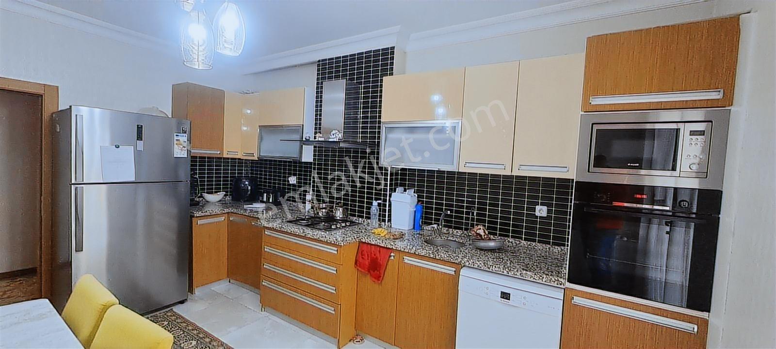 Yazır Mah.bakımlı Satılık Site İçi 4+1 Ara Kat Daire - Görsel 8