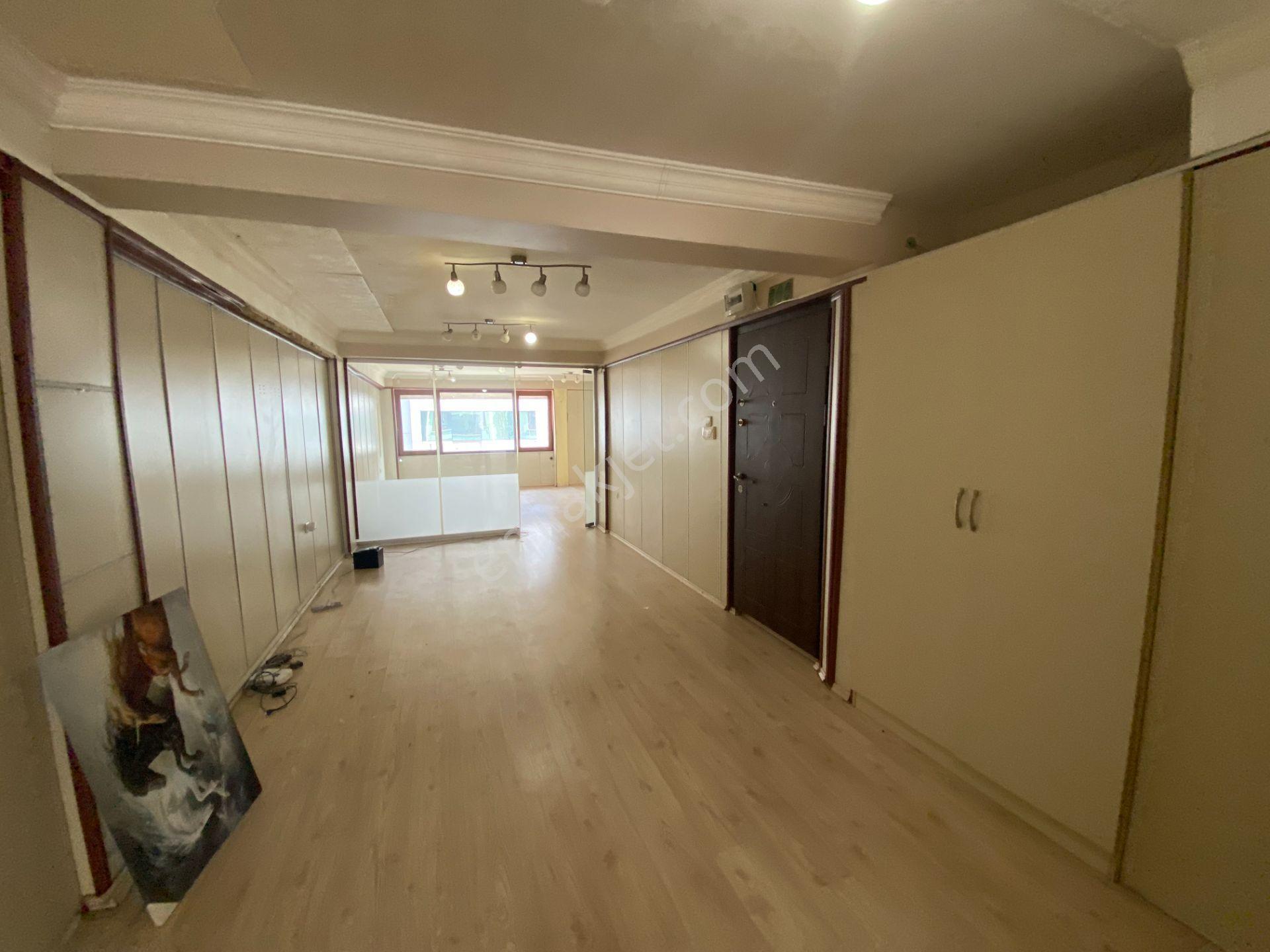 Konak Alsancak İsmet Kaptan Mah. 70m2 Kiralık 1+1 Ofis - Görsel 7