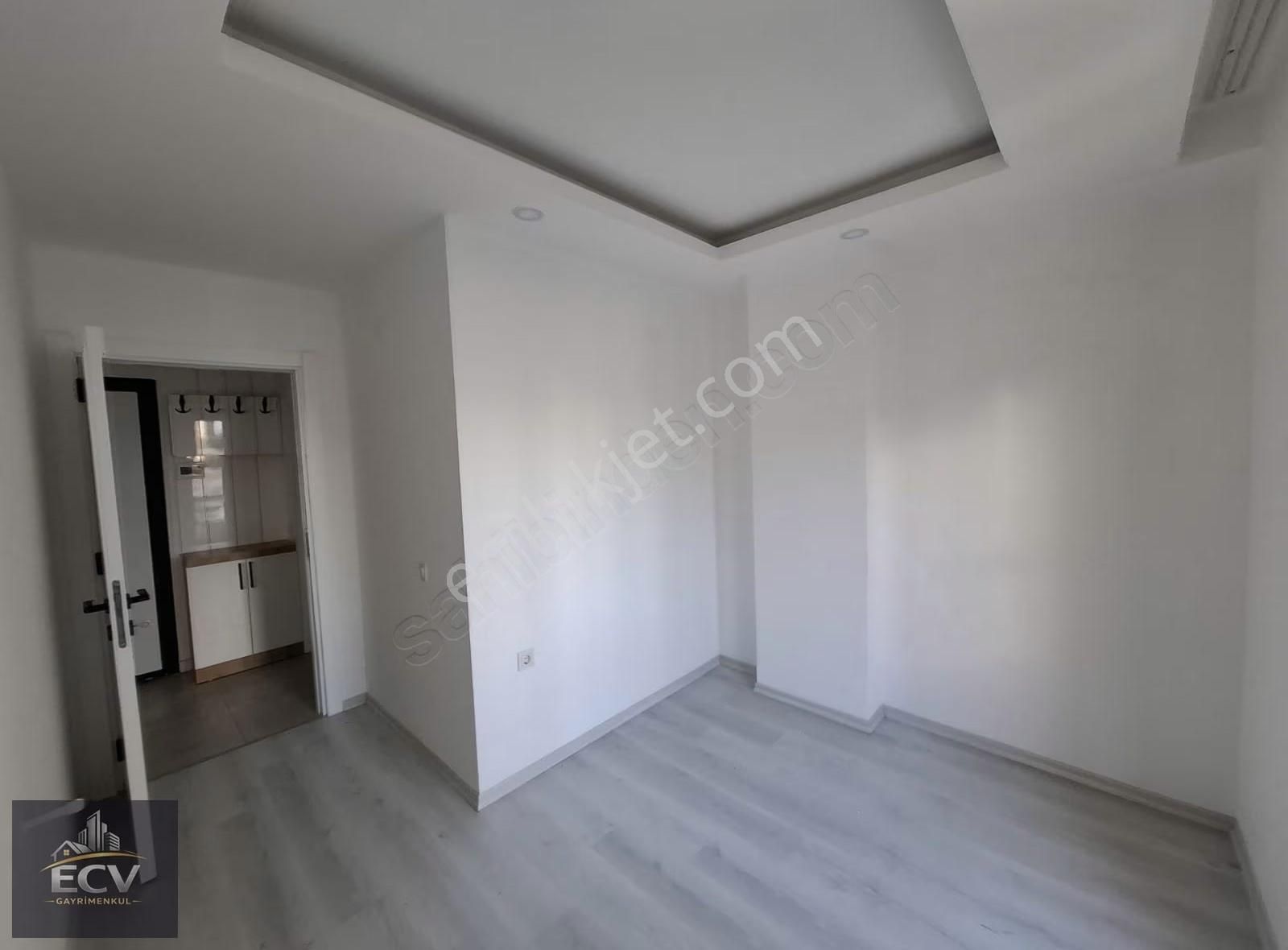 Altınova Orta Mah.kiralık 2+1 Daire - Görsel 8