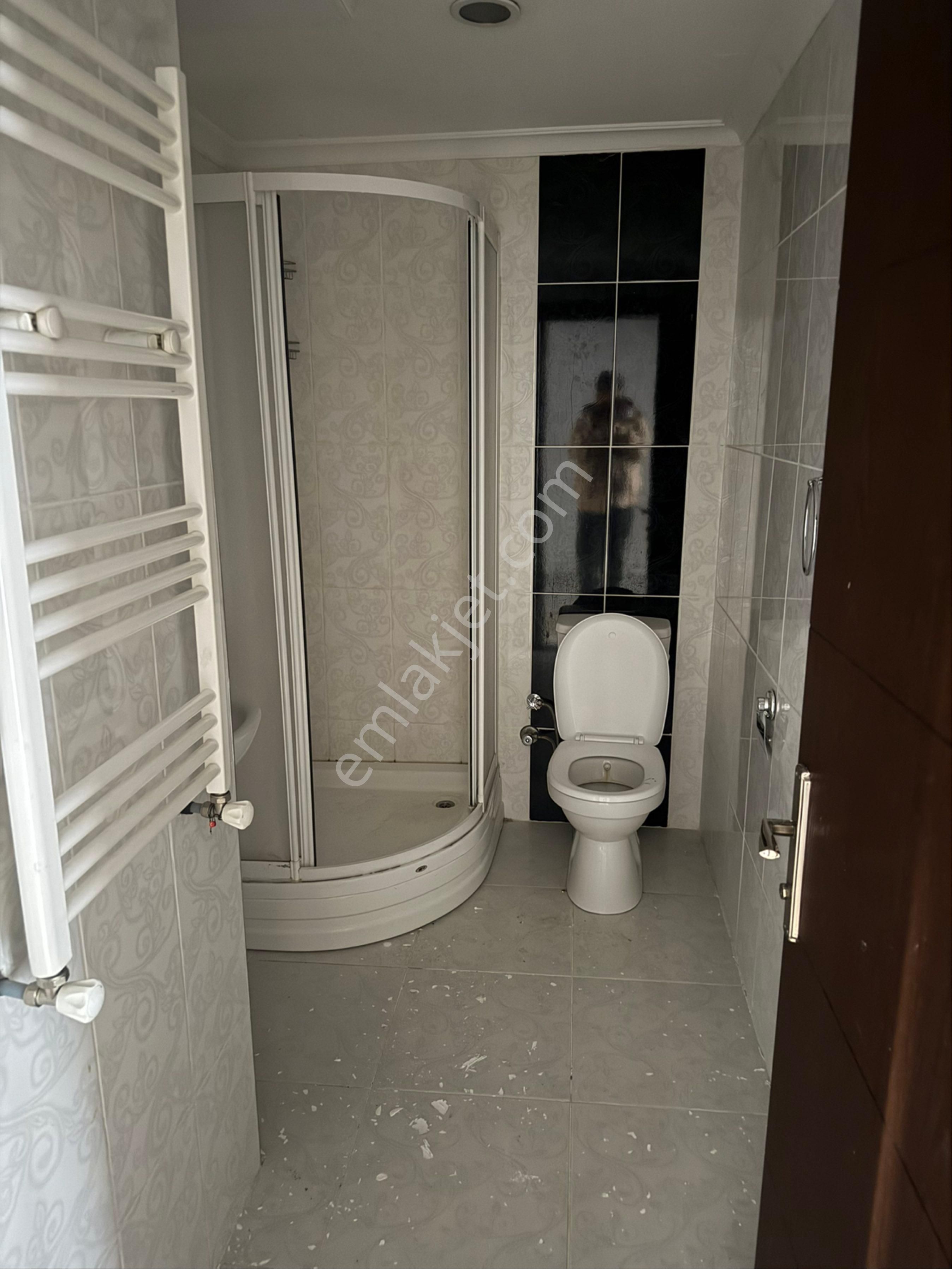 Akyol Opet Üzeri Geniş Kiralık 3+1 Daire - Görsel 11