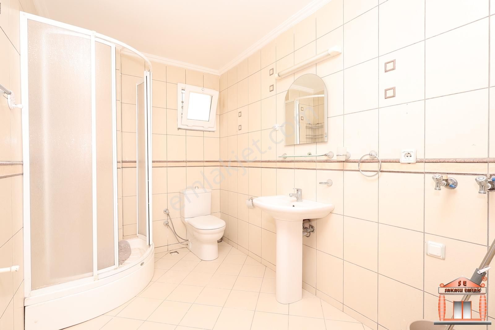 S-a-k-a-l-l-ı-dan Turgutreiste Merkeze Yakın 3+1 Kiralık Daire - Görsel 3