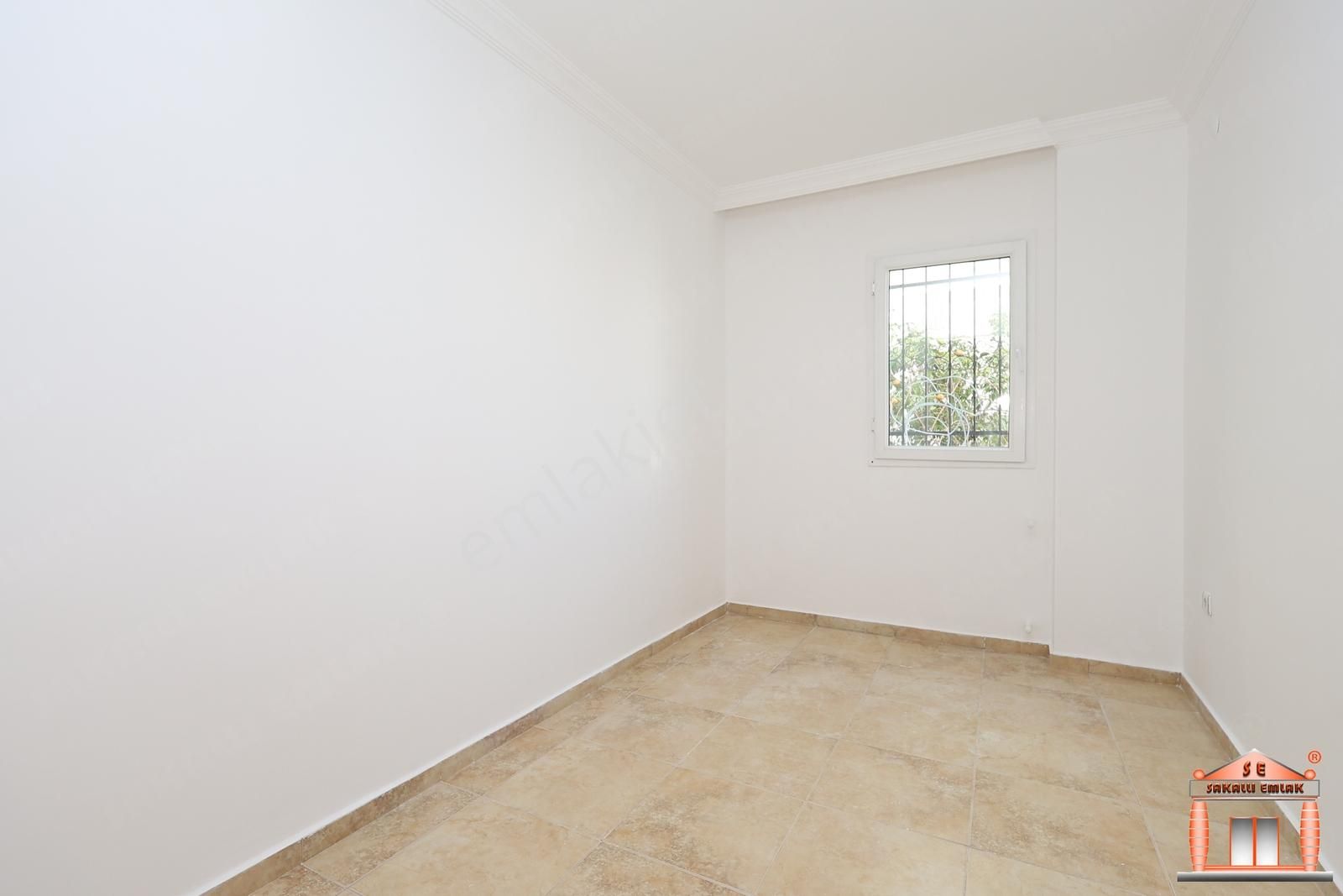 S-a-k-a-l-l-ı-dan Turgutreiste Merkeze Yakın 3+1 Kiralık Daire - Görsel 2