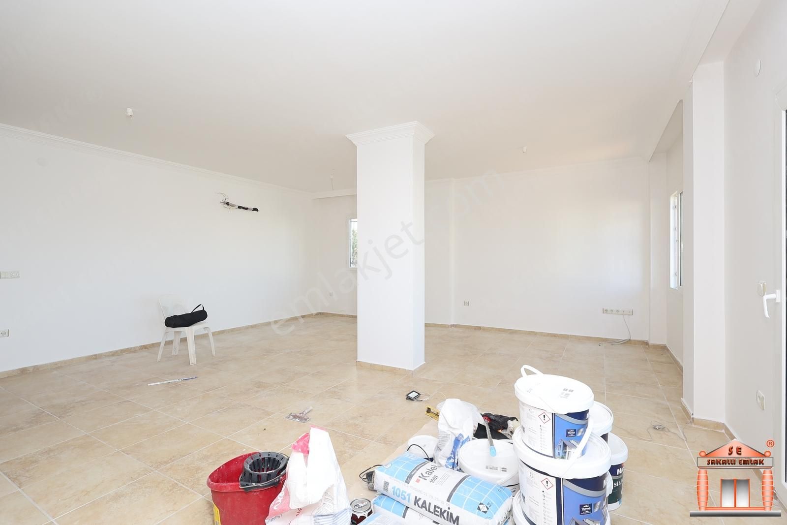 S-a-k-a-l-l-ı-dan Turgutreiste Merkeze Yakın 3+1 Kiralık Daire - Görsel 6