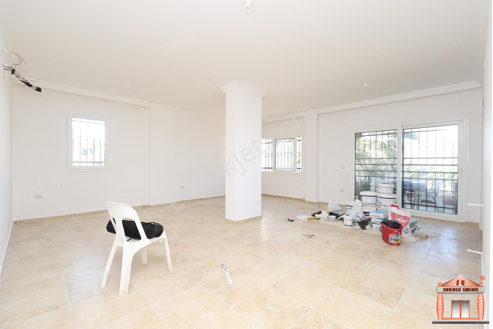 S-a-k-a-l-l-ı-dan Turgutreiste Merkeze Yakın 3+1 Kiralık Daire - Görsel 13