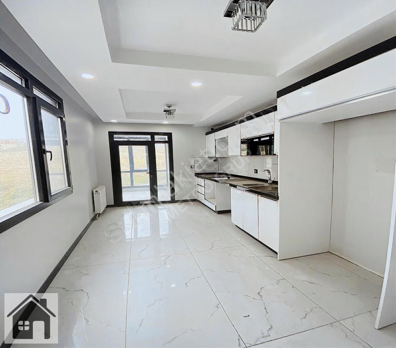 Beylikdüzü Metrobüse Yakın Satılık 2+1 Lüks Daire - Görsel 25