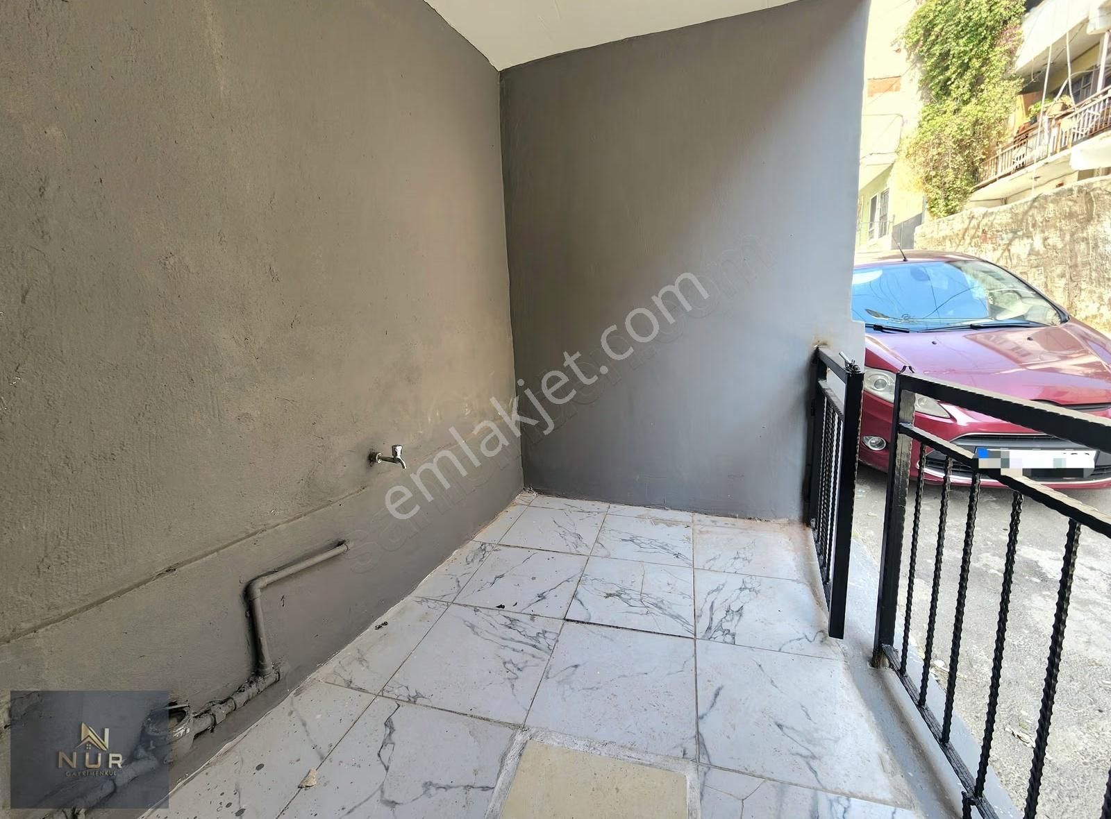 #nur Gayrimenkul# Refik Şevket'te 1+1 Teraslı Kiralık Daire - Görsel 8